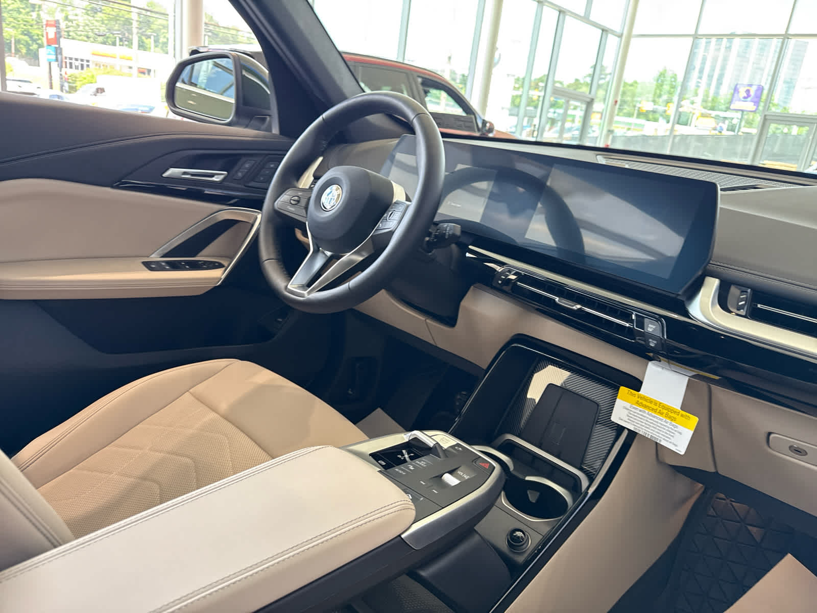 2025 BMW X1 28i - Photo 10