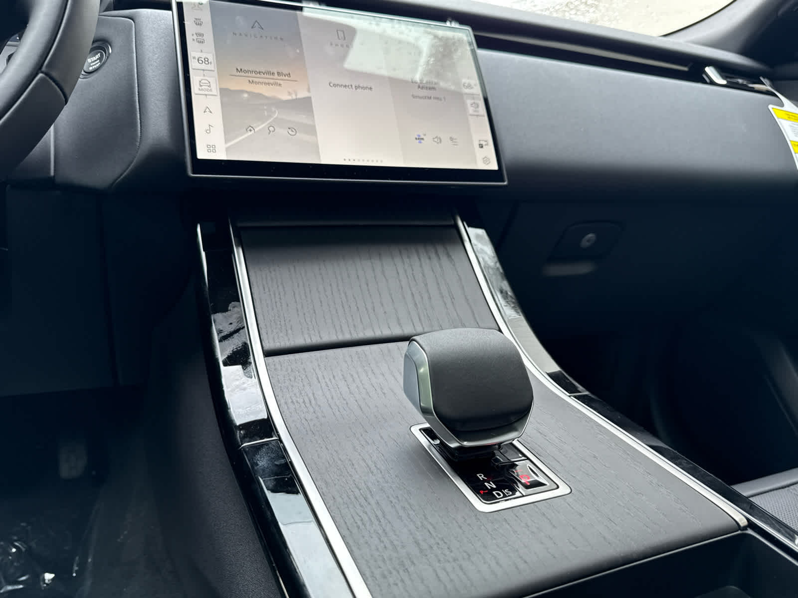 2026 Land Rover Range Rover Velar S - Photo 9