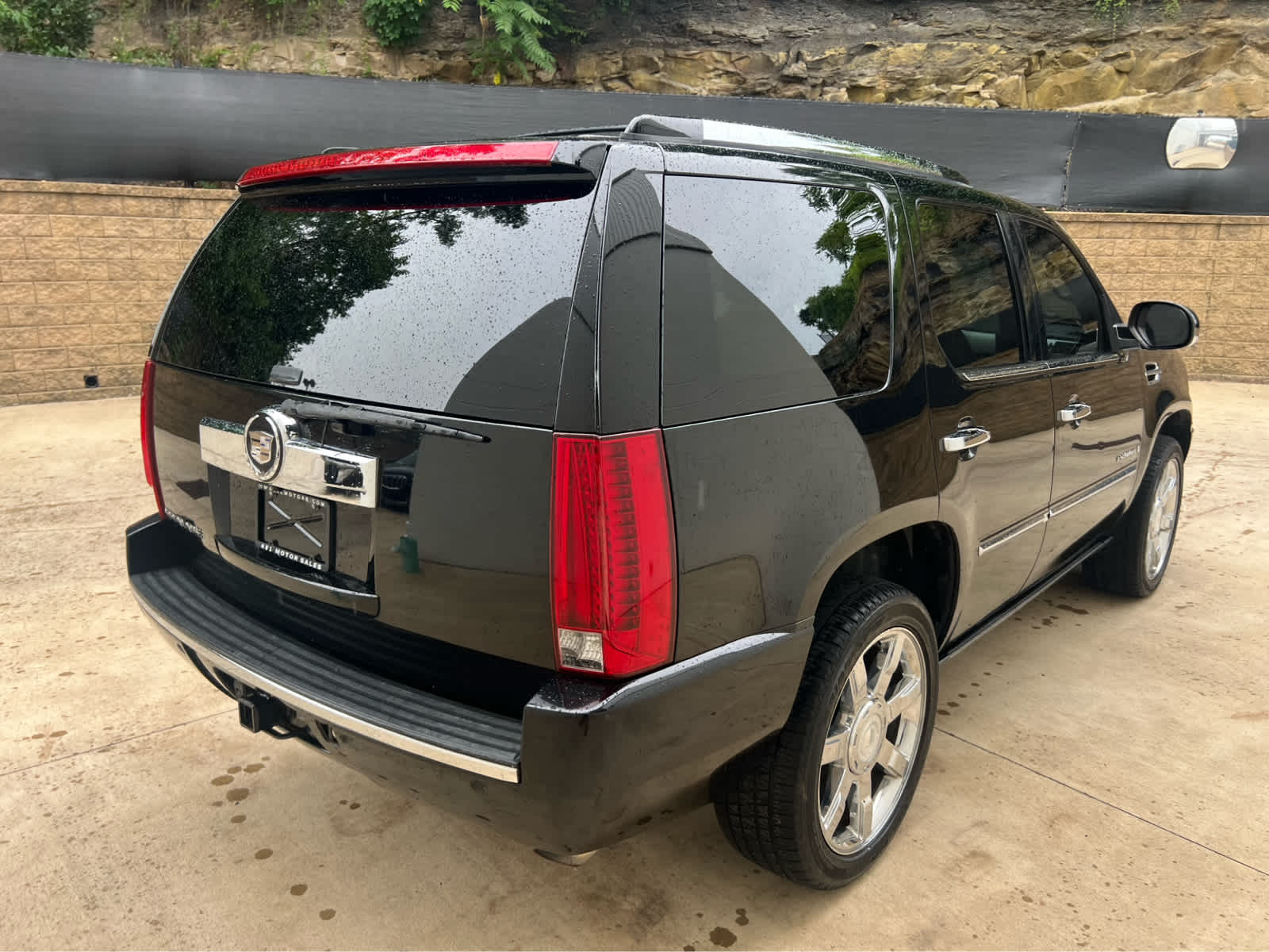 2007 Cadillac Escalade Base photo 4