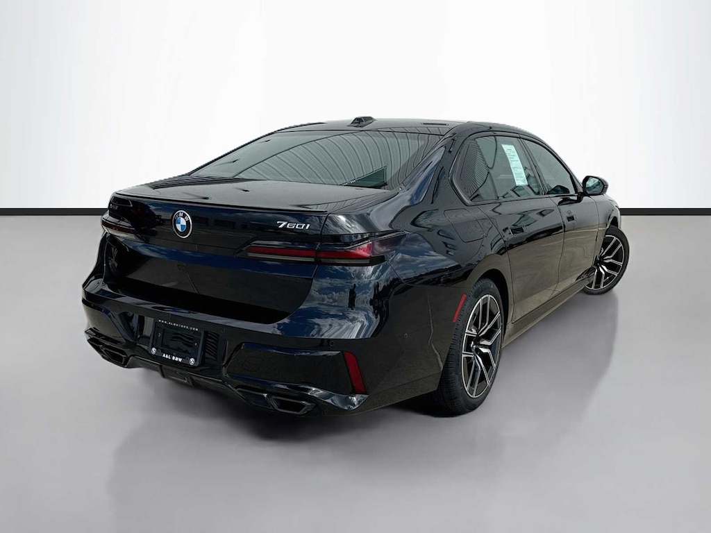 Used 2023 BMW 760i xDrive Sedan