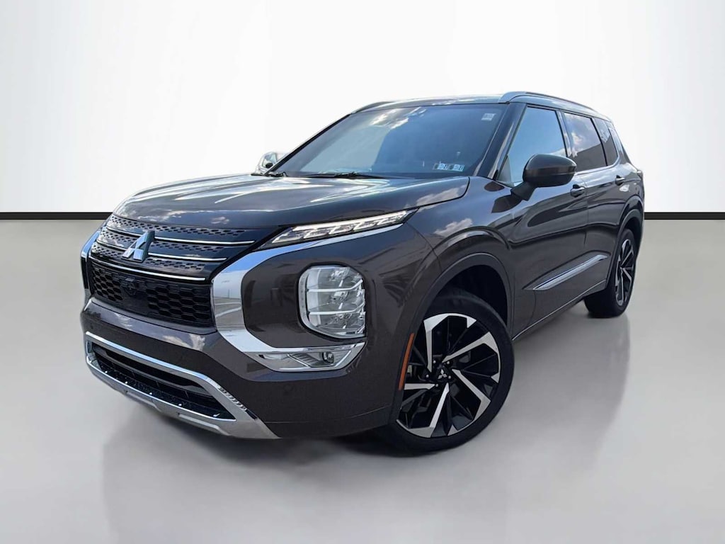 Used 2022 Mitsubishi Outlander SEL CUV
