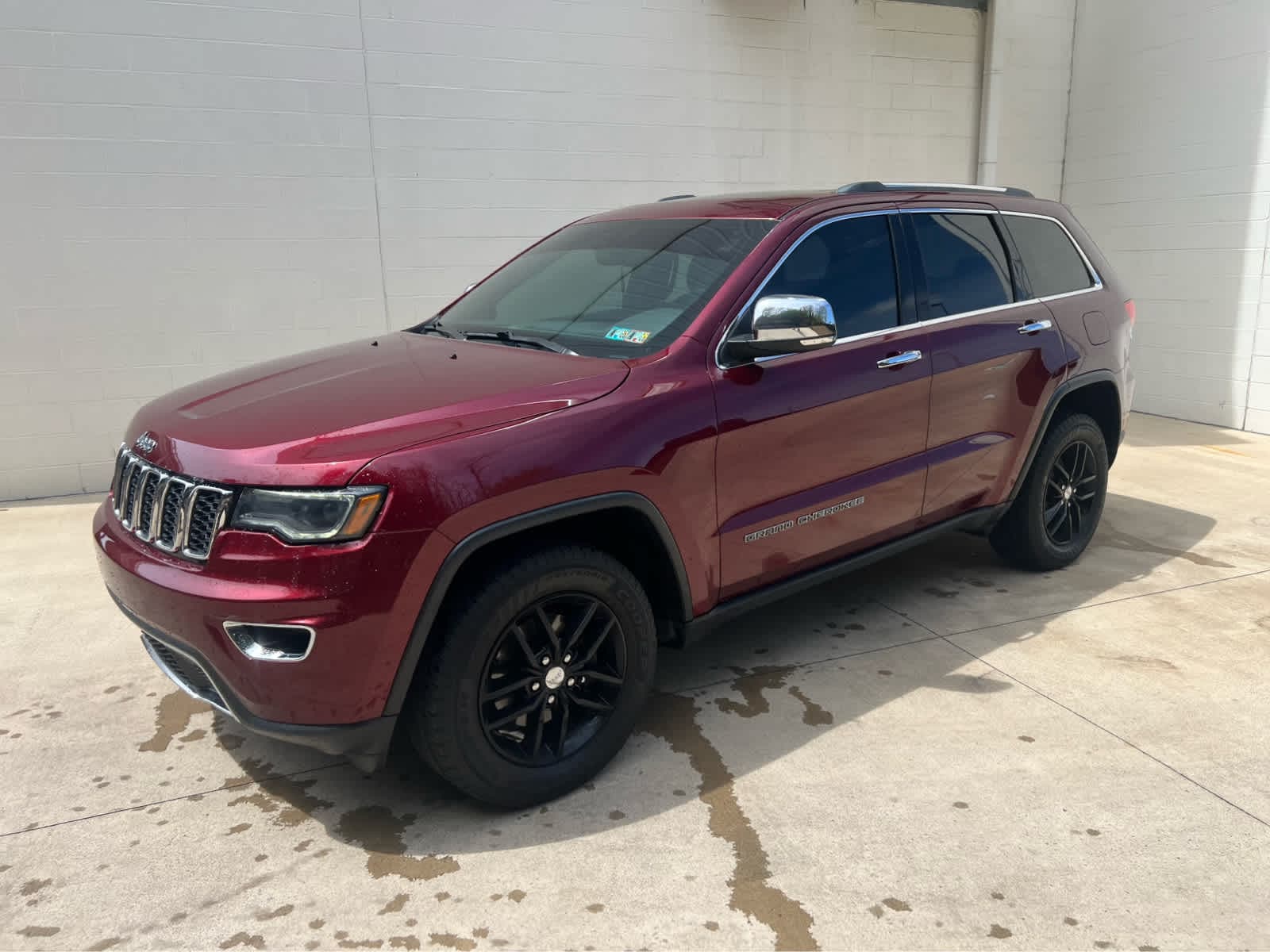 Used 2018 Jeep Grand Cherokee Limited with VIN 1C4RJFBG8JC245100 for sale in Monroeville, PA