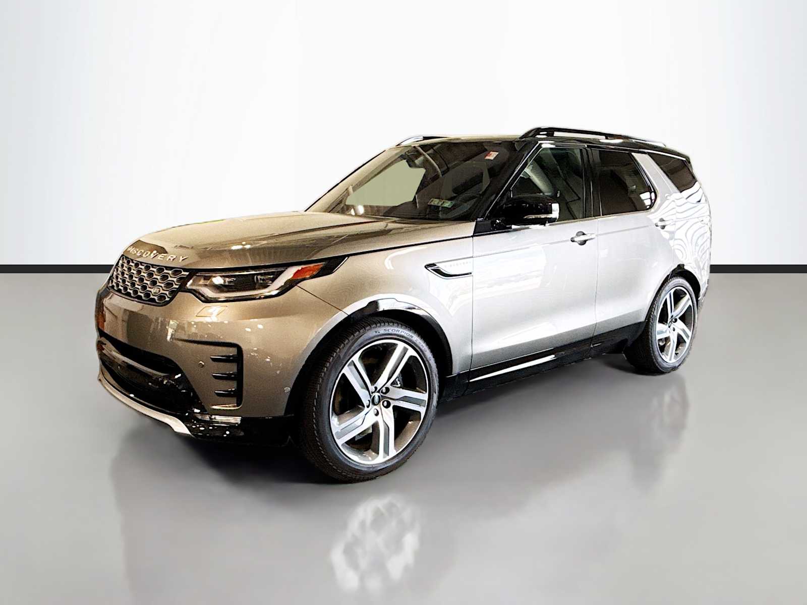 2023 Land Rover Discovery Metropolitan Edition