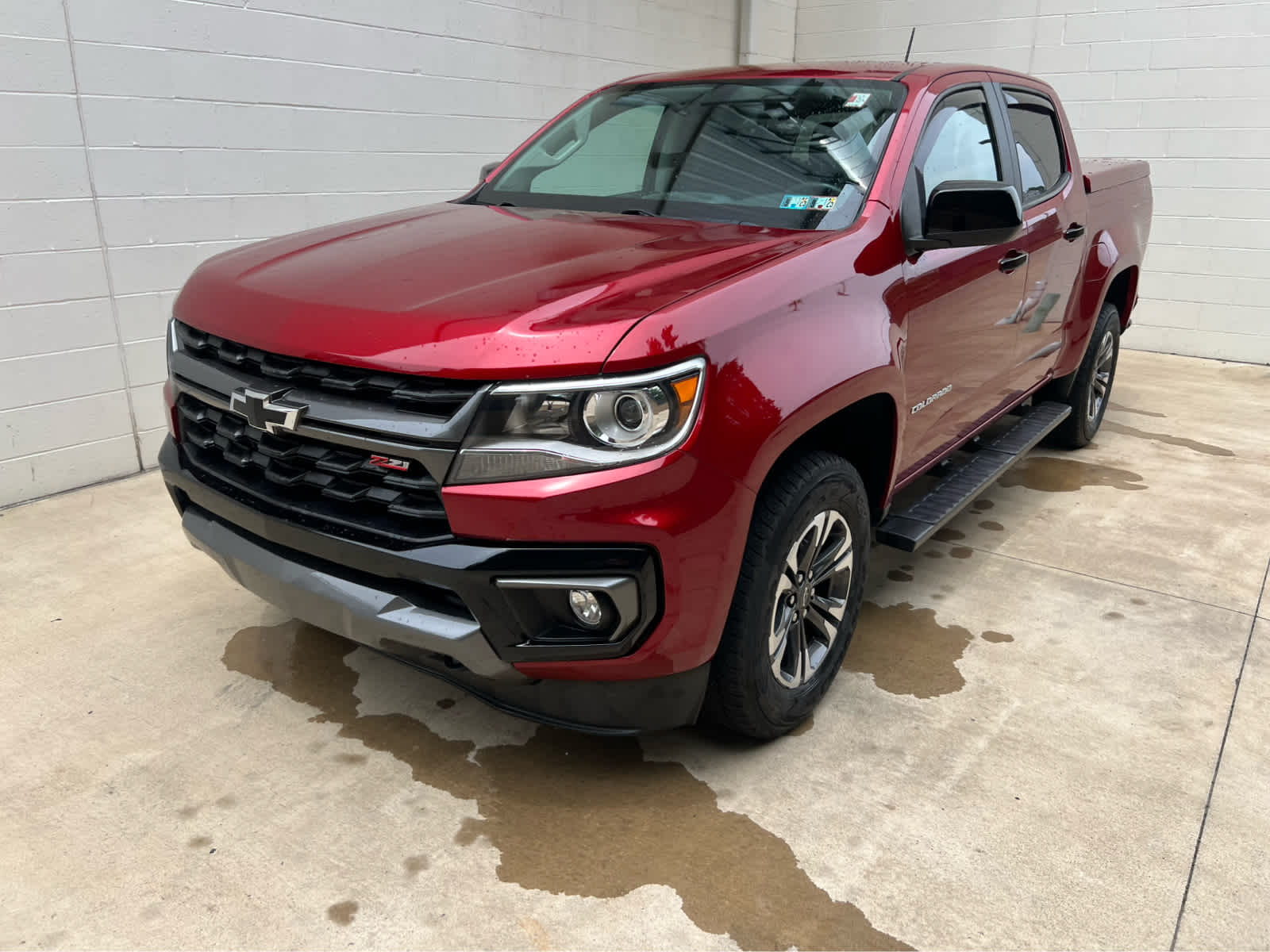 2021 Chevrolet Colorado Z71 photo 2