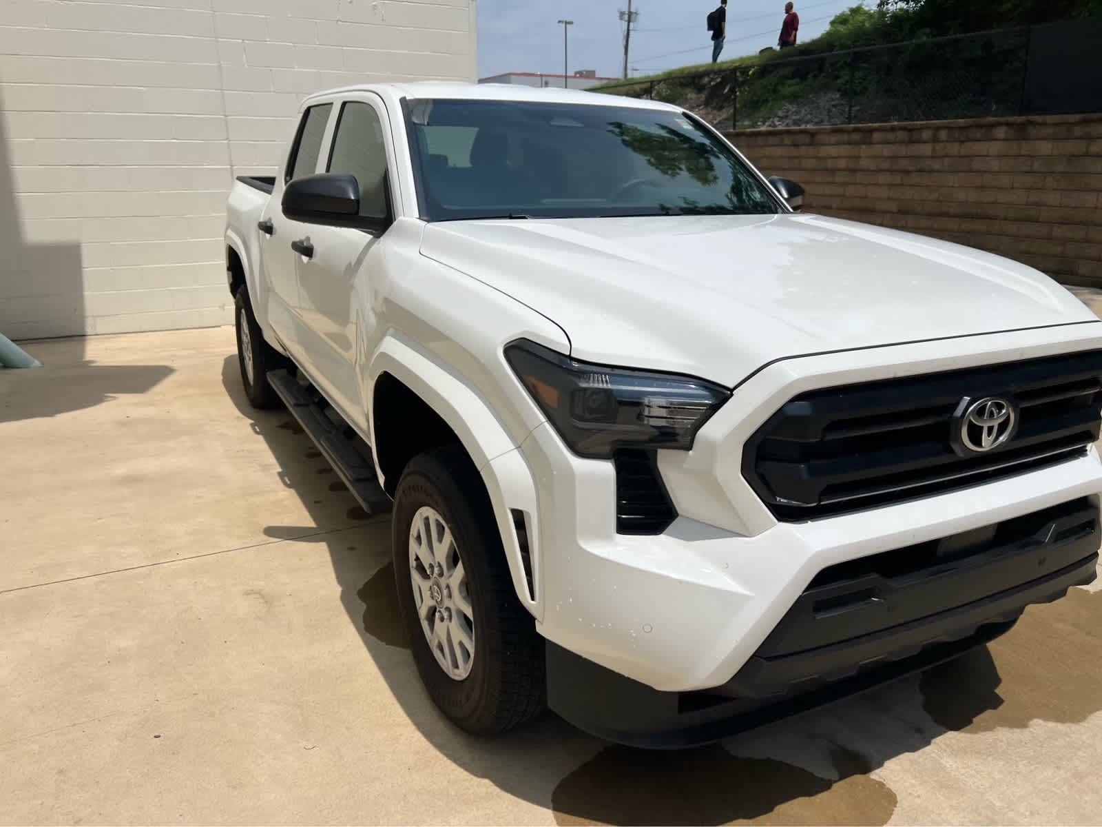 Used 2025 Toyota Tacoma SR with VIN 3TYLD5KN0ST013083 for sale in Monroeville, PA