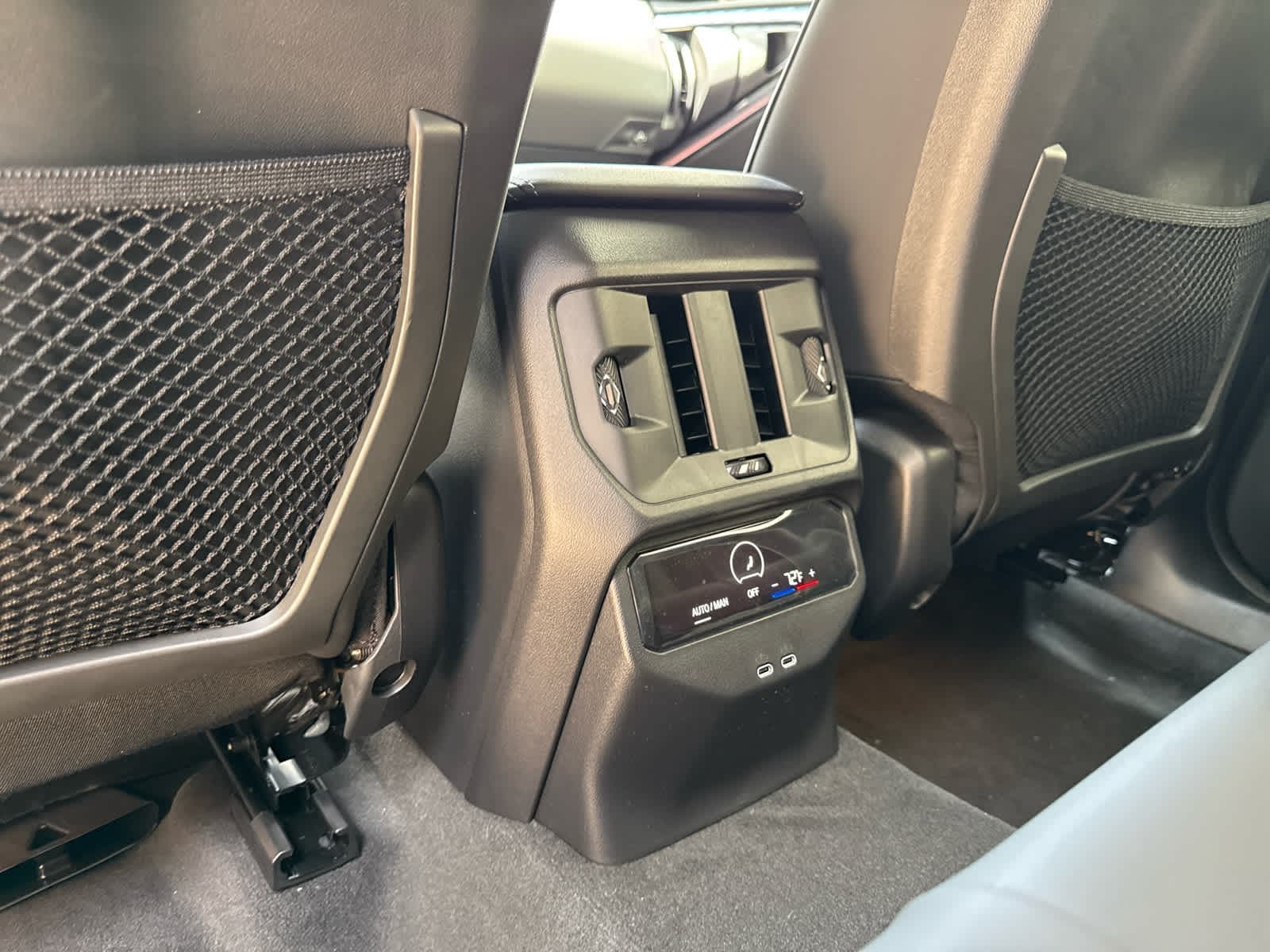 2025 BMW X3 30 - Photo 17