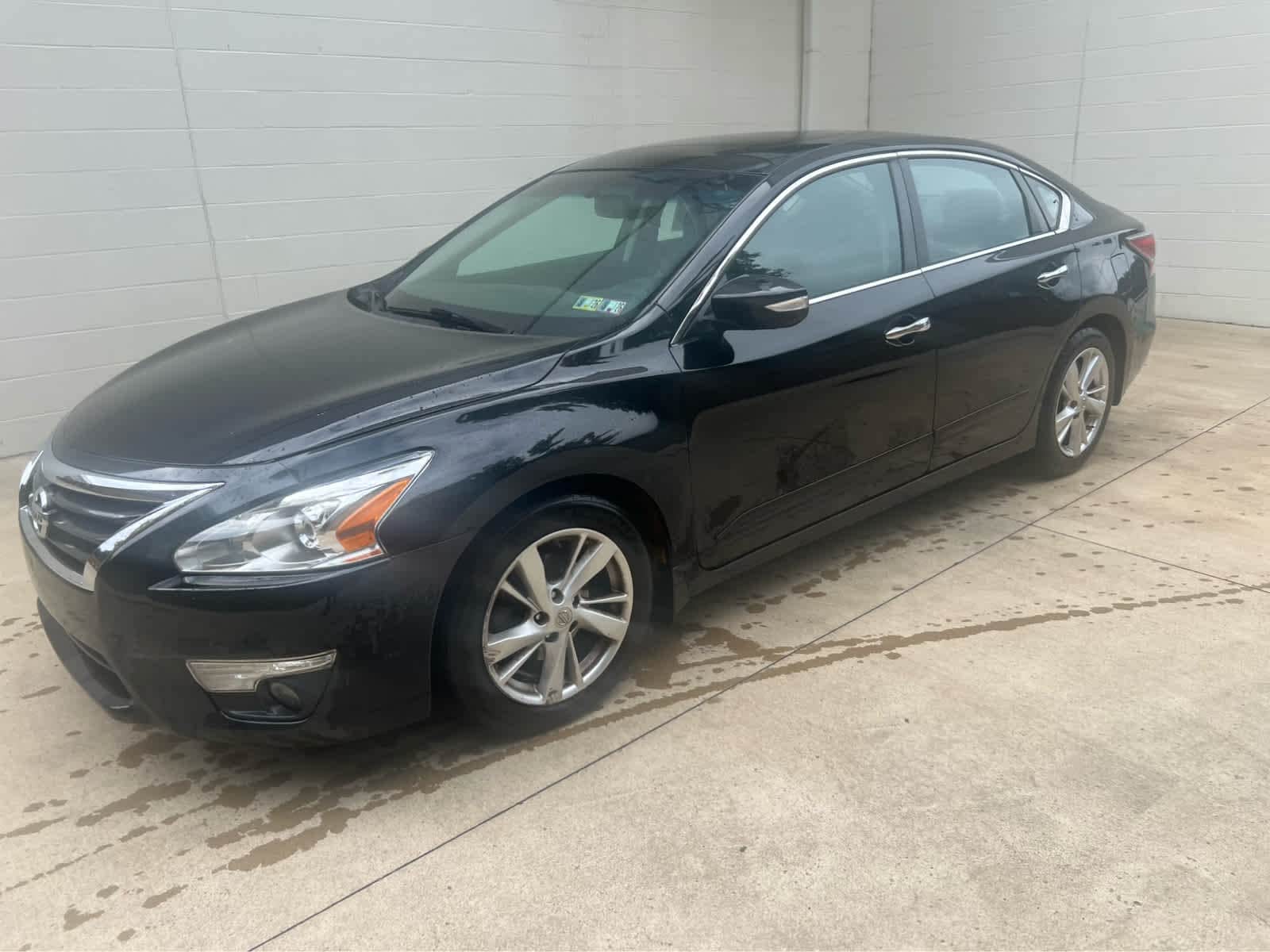 Used 2015 Nissan Altima SL with VIN 1N4AL3AP1FN352577 for sale in Monroeville, PA