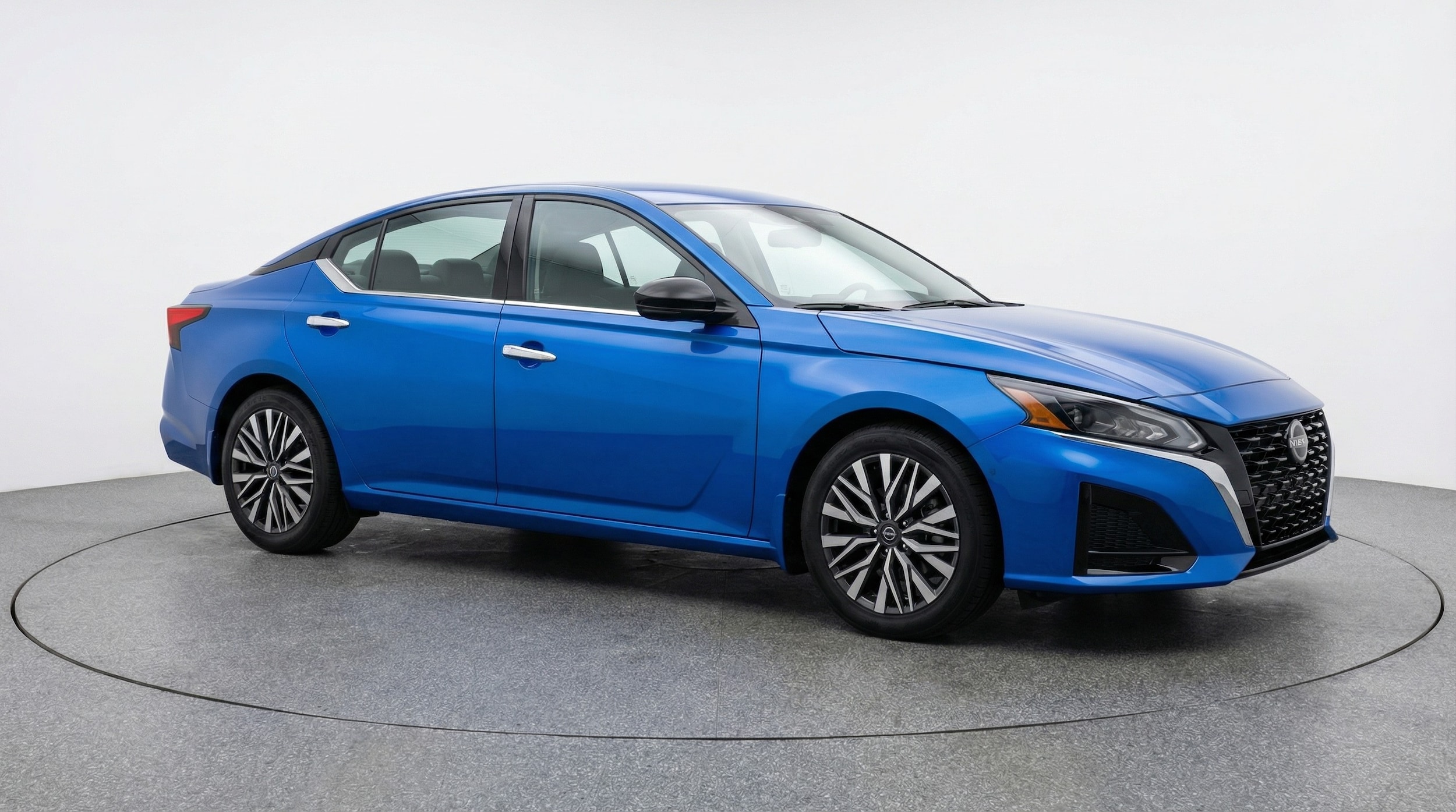 Thumbnail: 2025 Nissan Altima - 1