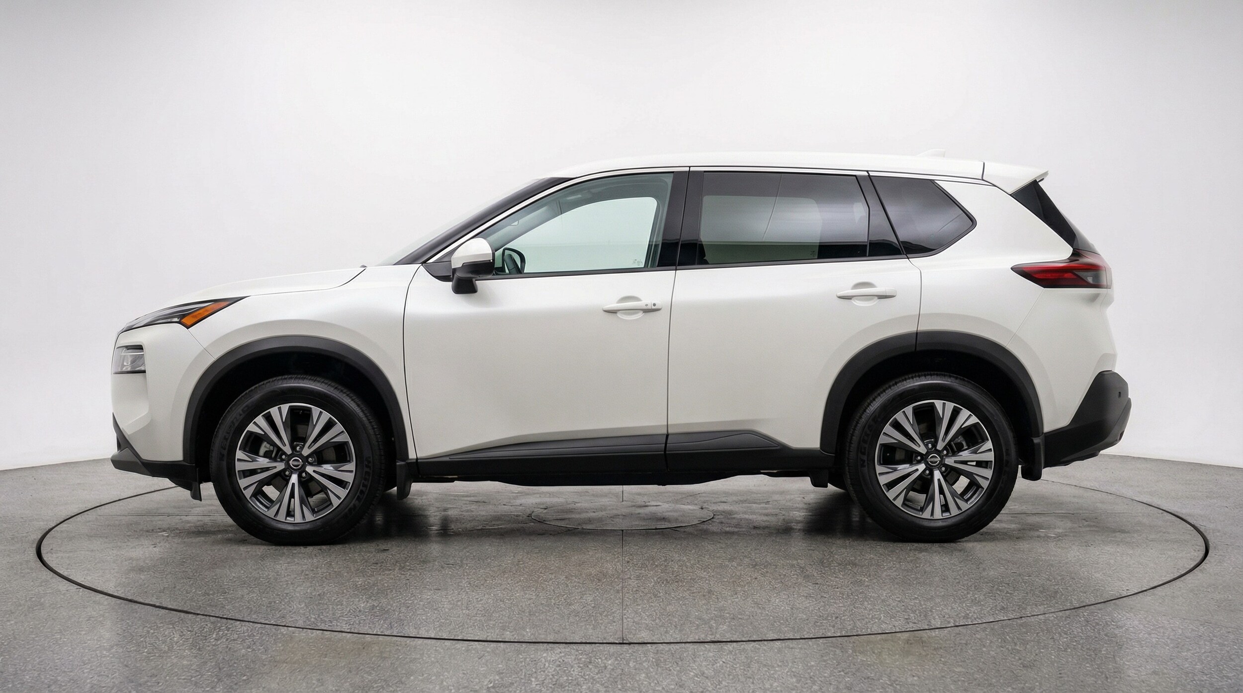 Thumbnail: 2025 Nissan Rogue - 4