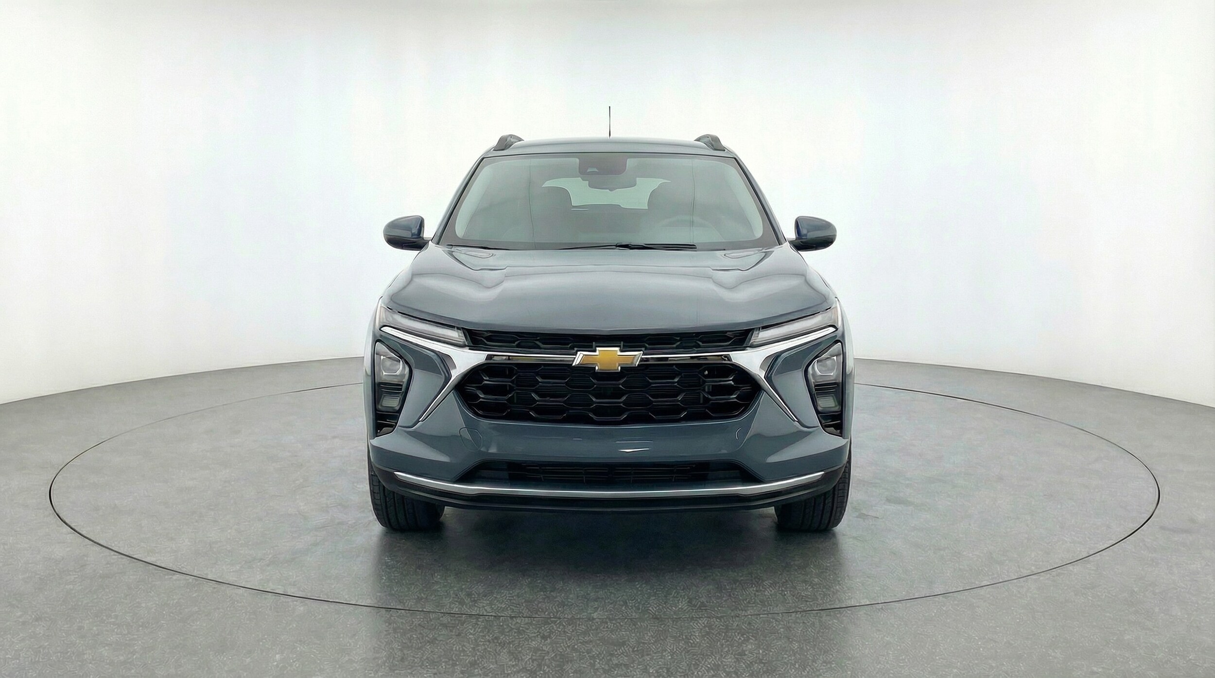 Thumbnail: 2025 Chevrolet Trax - 2