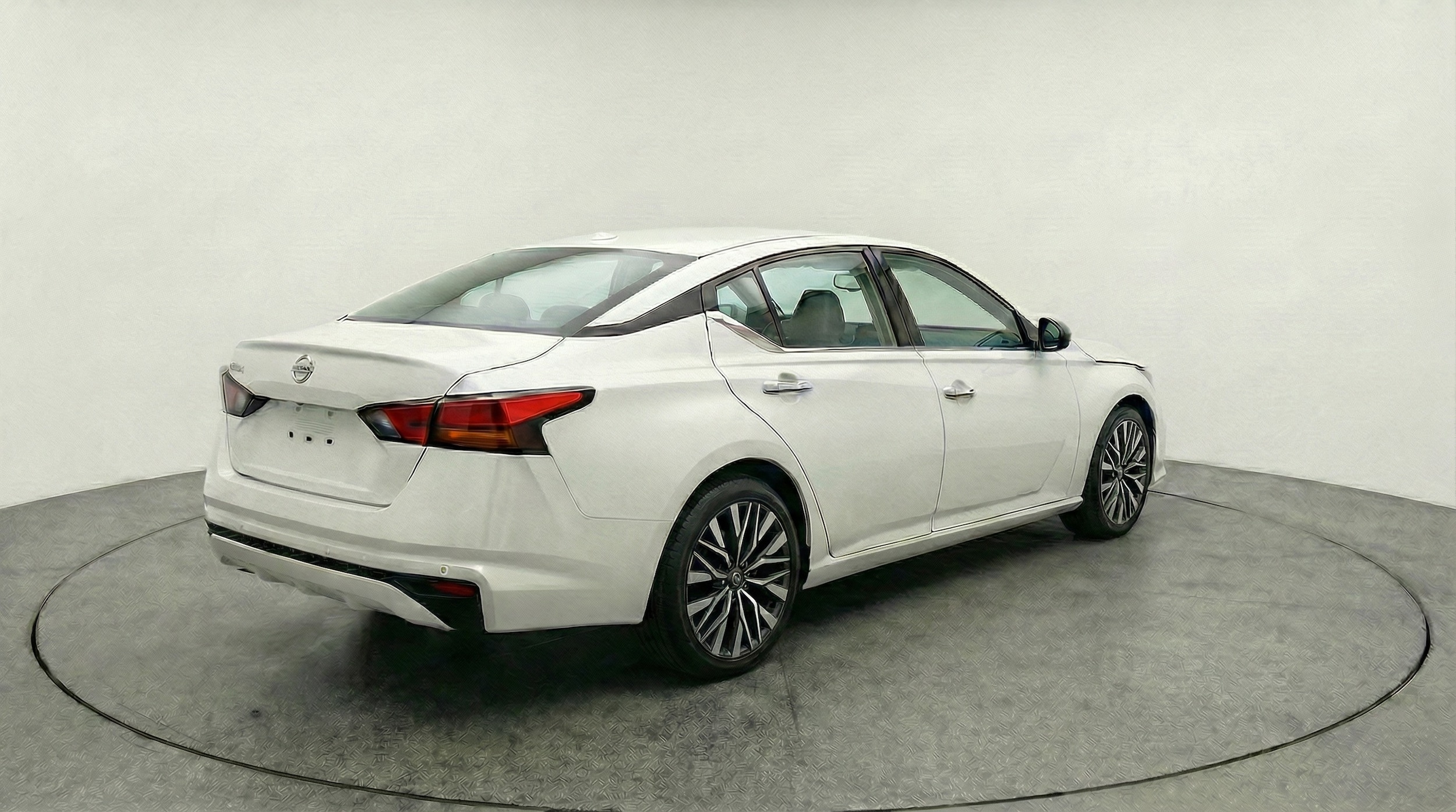 Thumbnail: 2025 Nissan Altima - 7