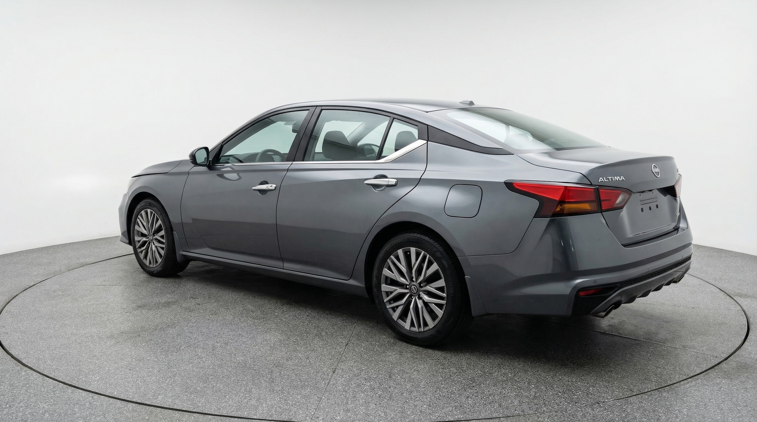 Thumbnail: 2025 Nissan Altima - 5