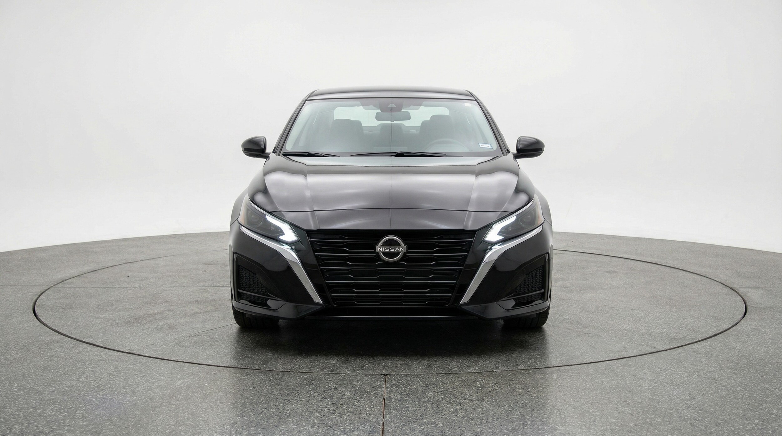 Thumbnail: 2025 Nissan Altima - 2