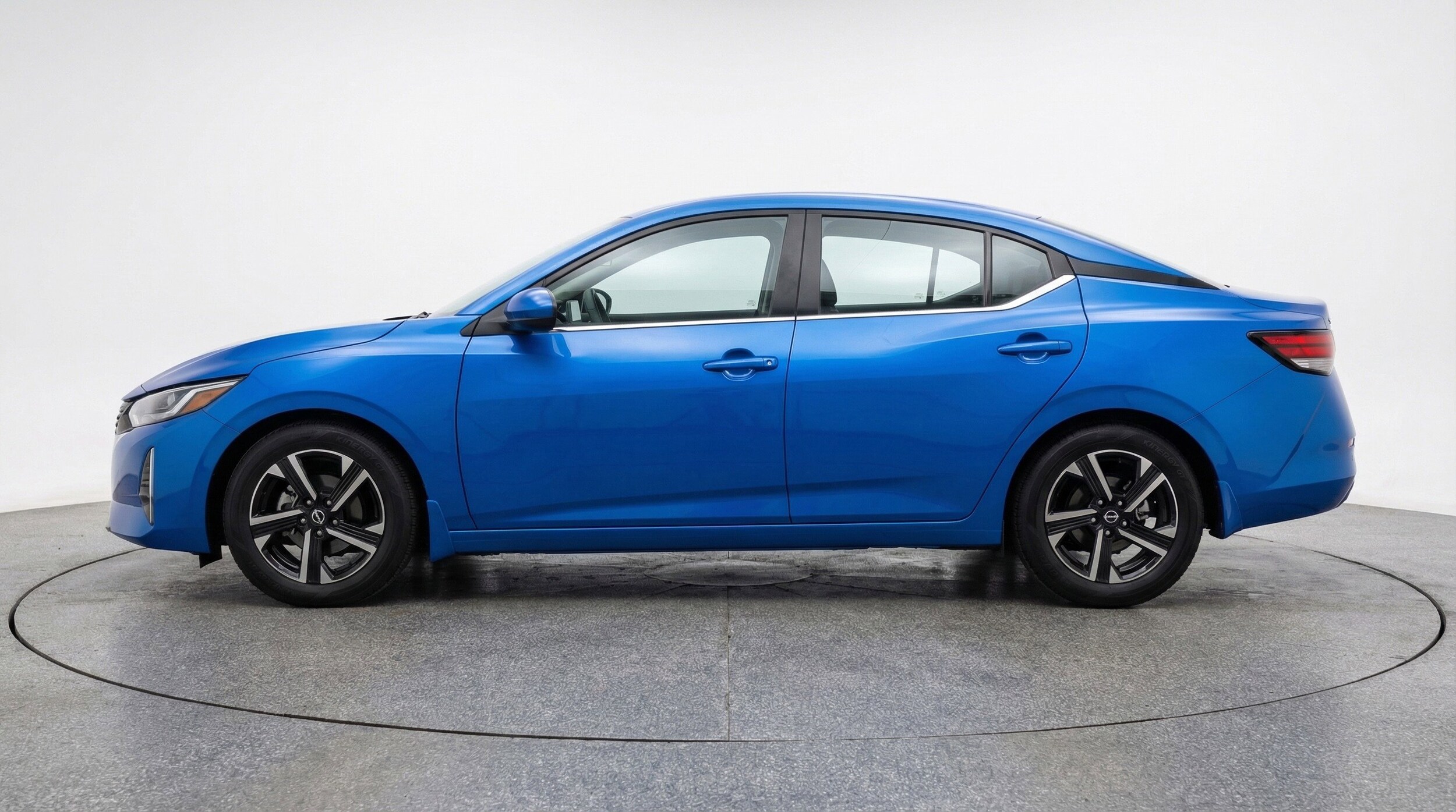 Thumbnail: 2025 Nissan Sentra - 5