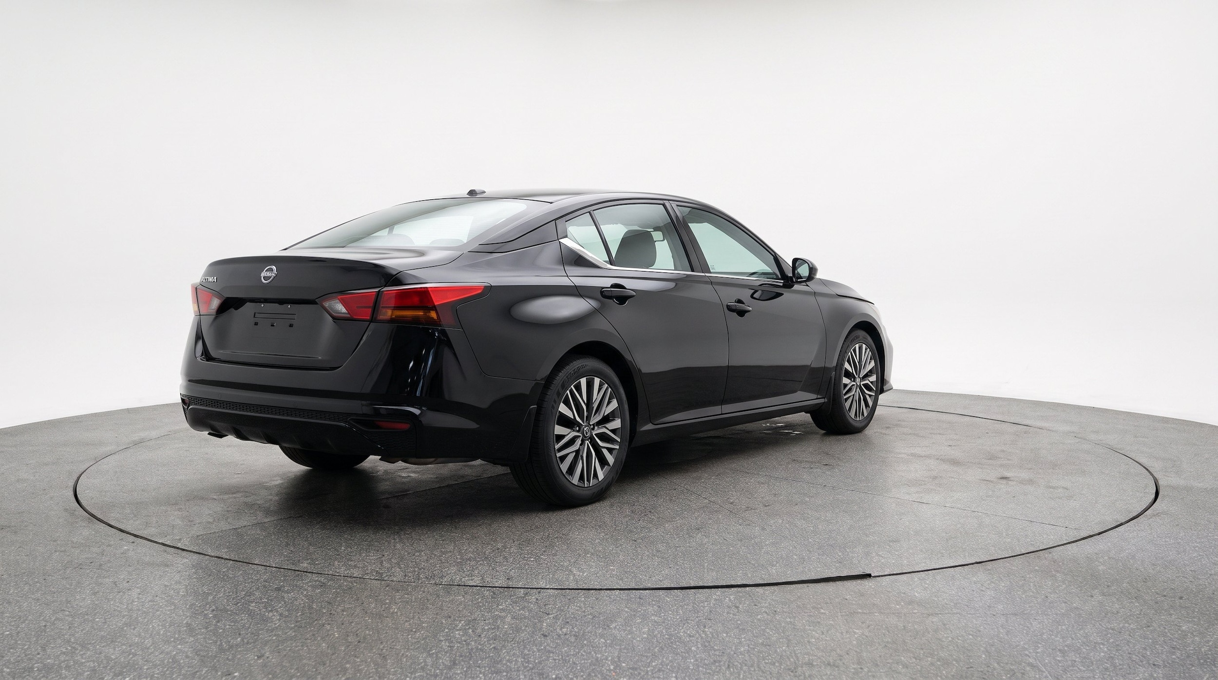 Thumbnail: 2026 Nissan Altima - 9
