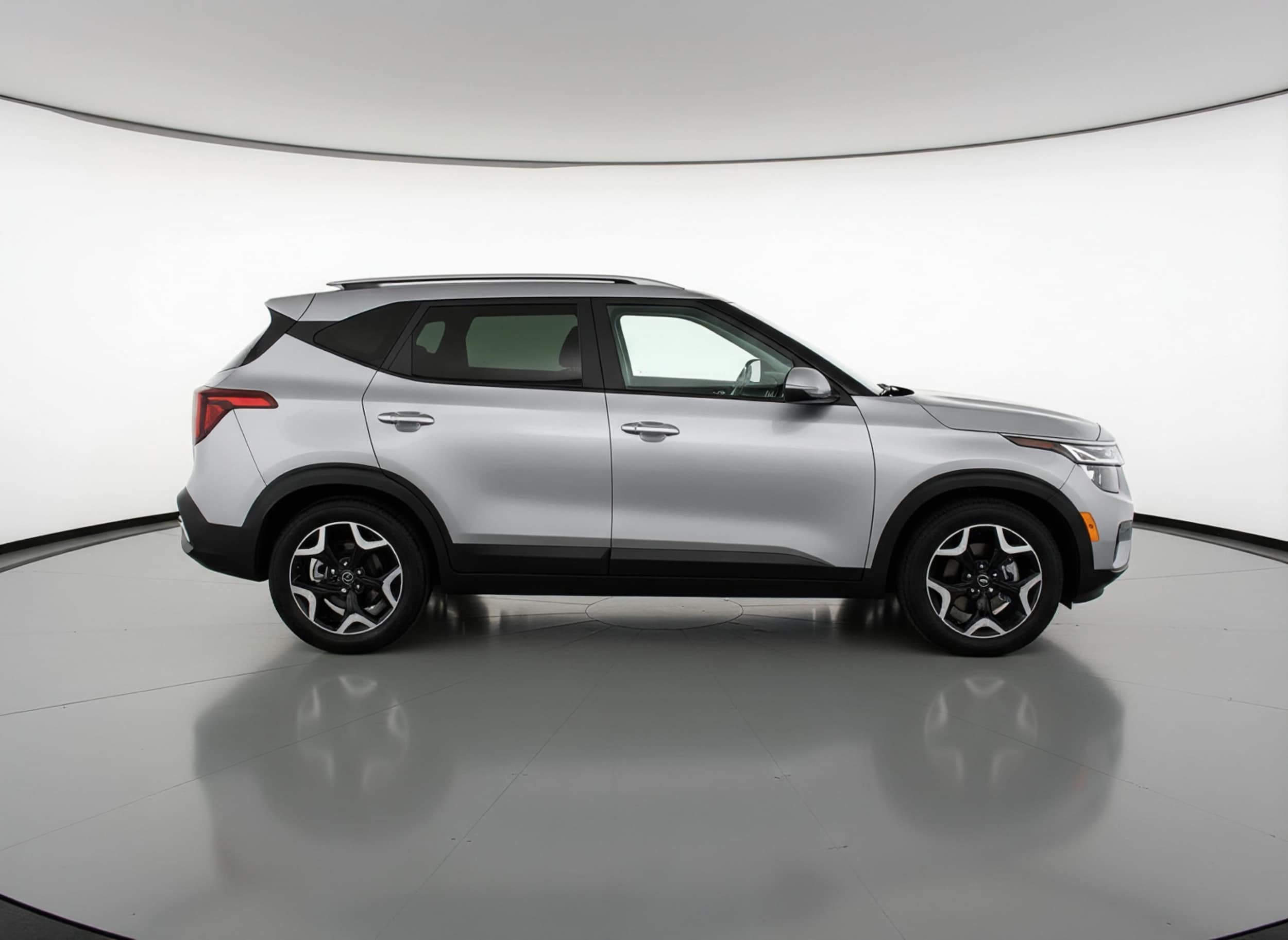 Thumbnail: 2025 Kia Seltos - 8