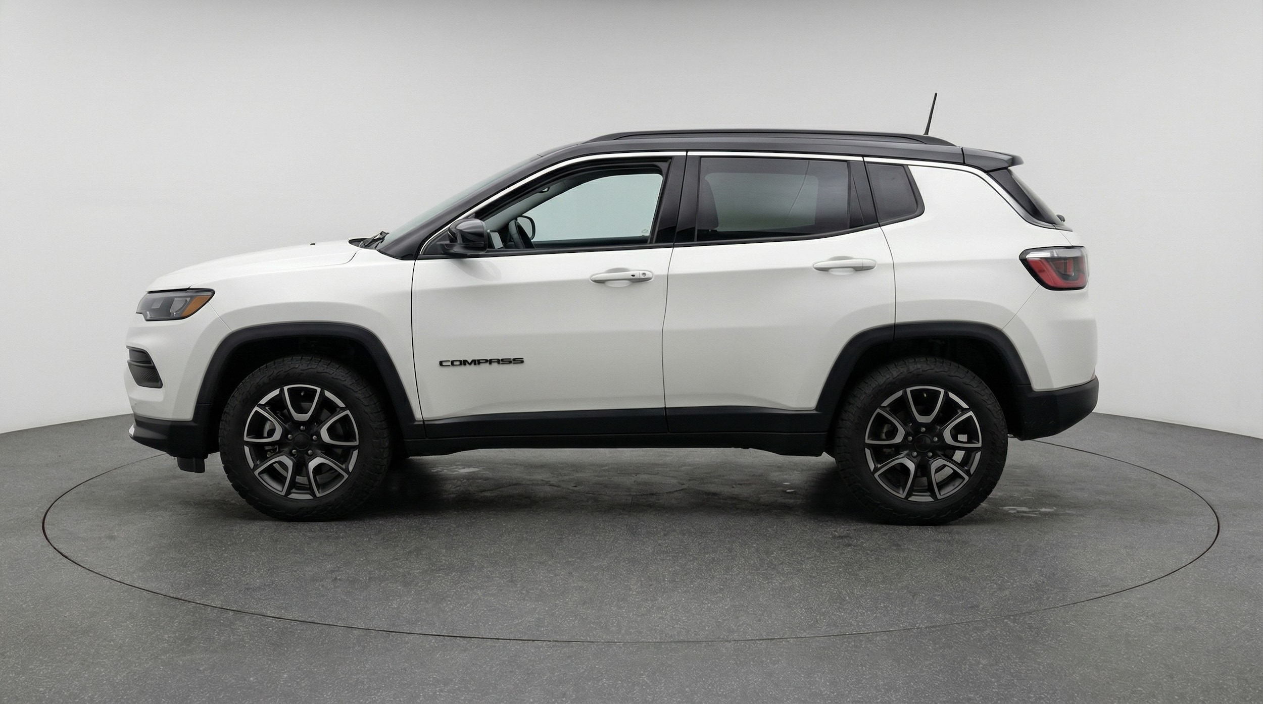 Thumbnail: 2025 Jeep Compass - 4