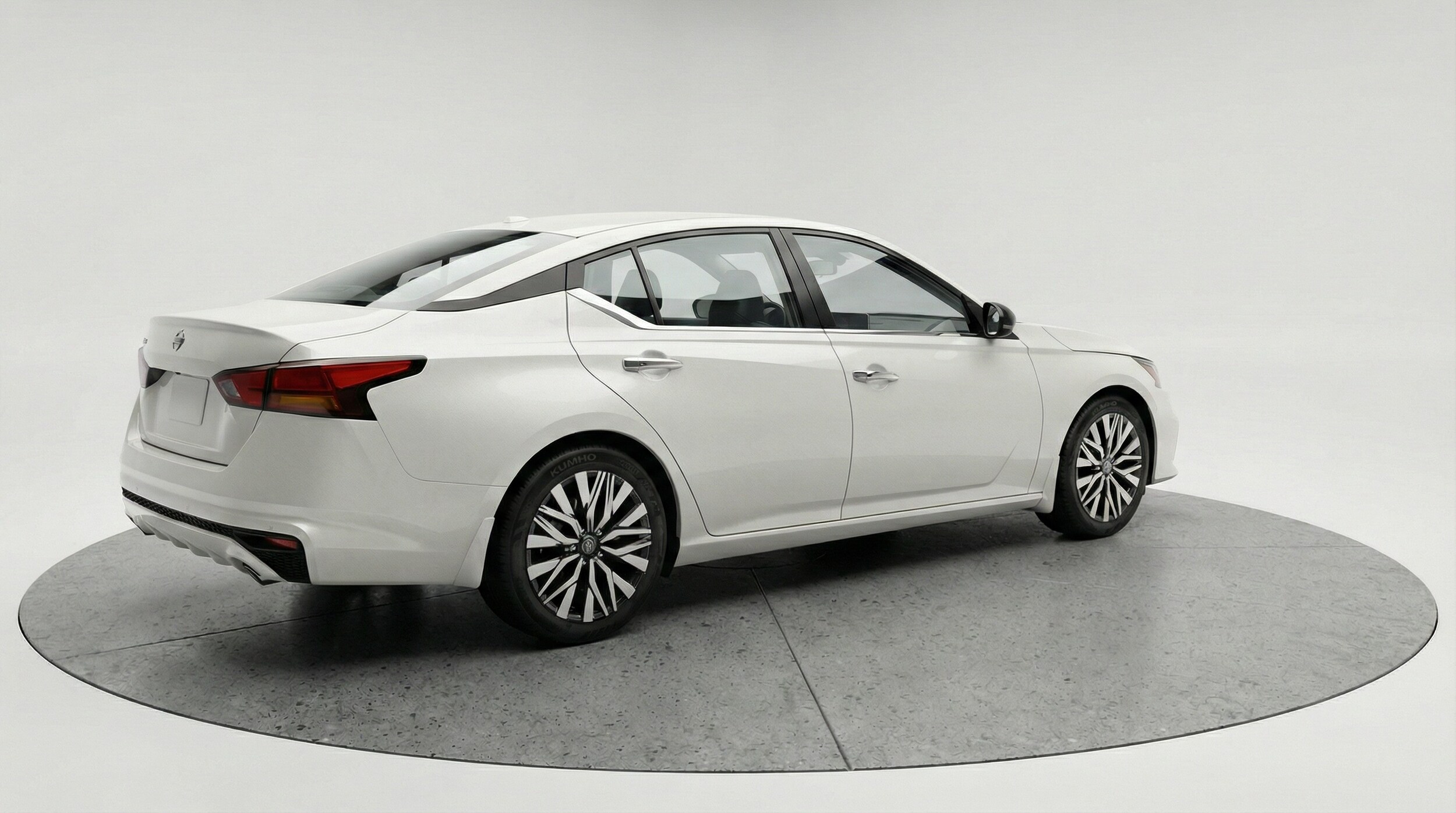 Thumbnail: 2025 Nissan Altima - 7