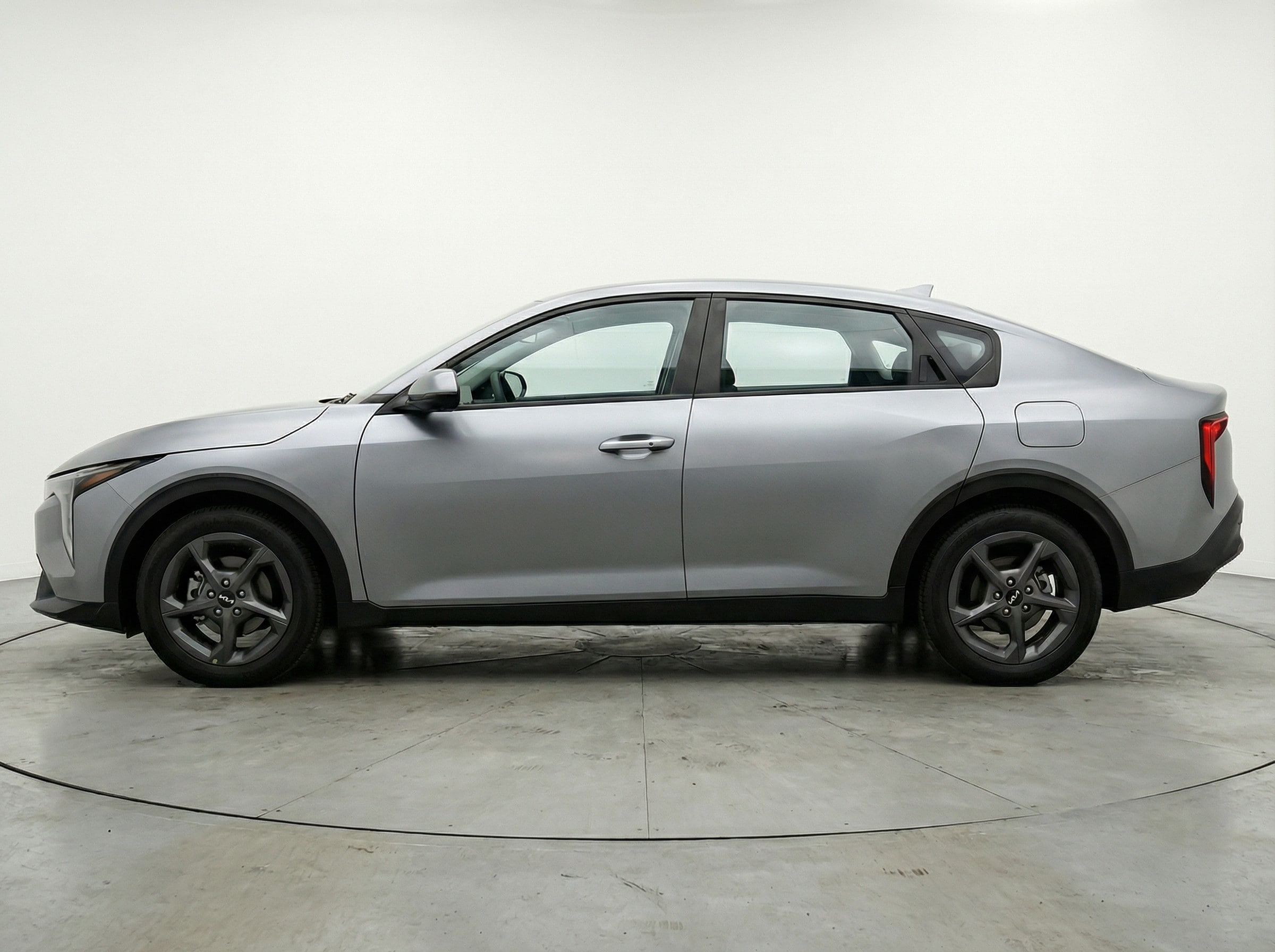 Thumbnail: 2025 Kia K4 - 4