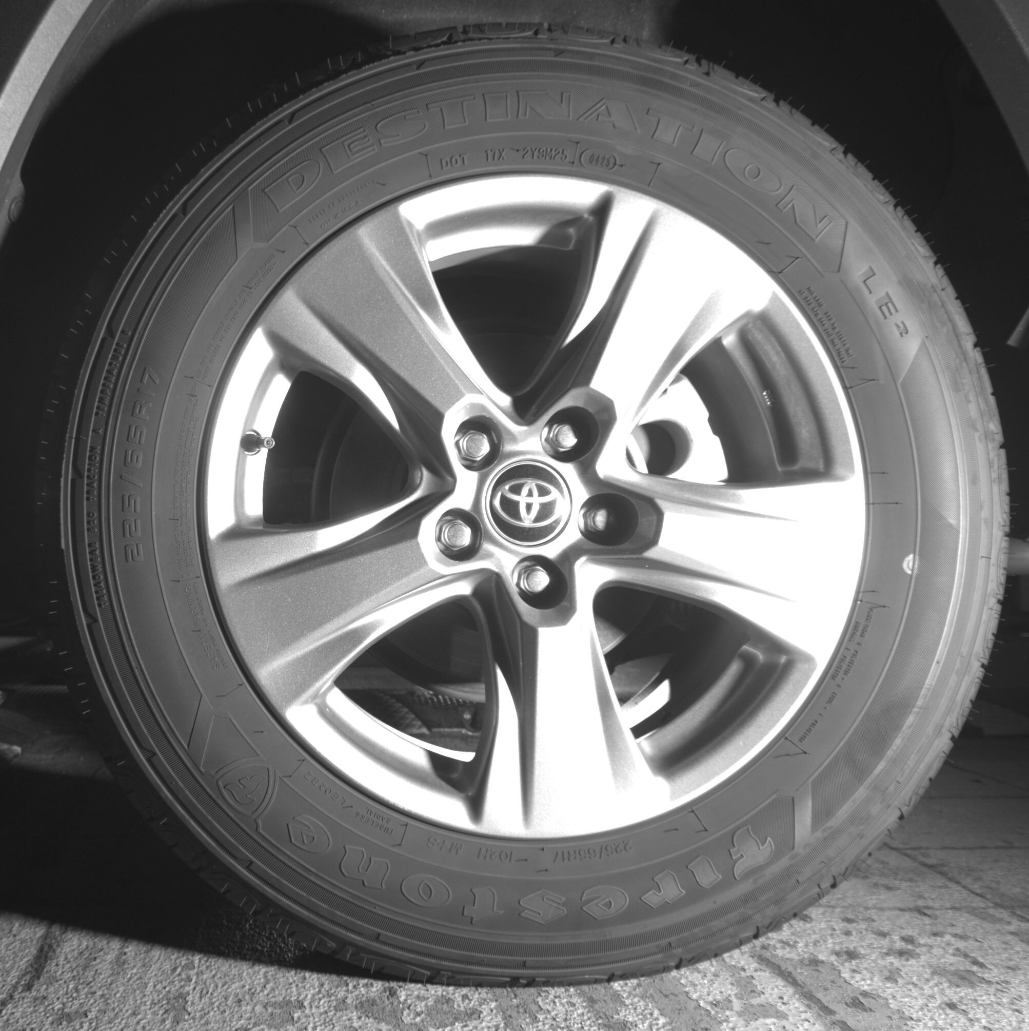 Thumbnail: 2025 Toyota RAV4 - 11