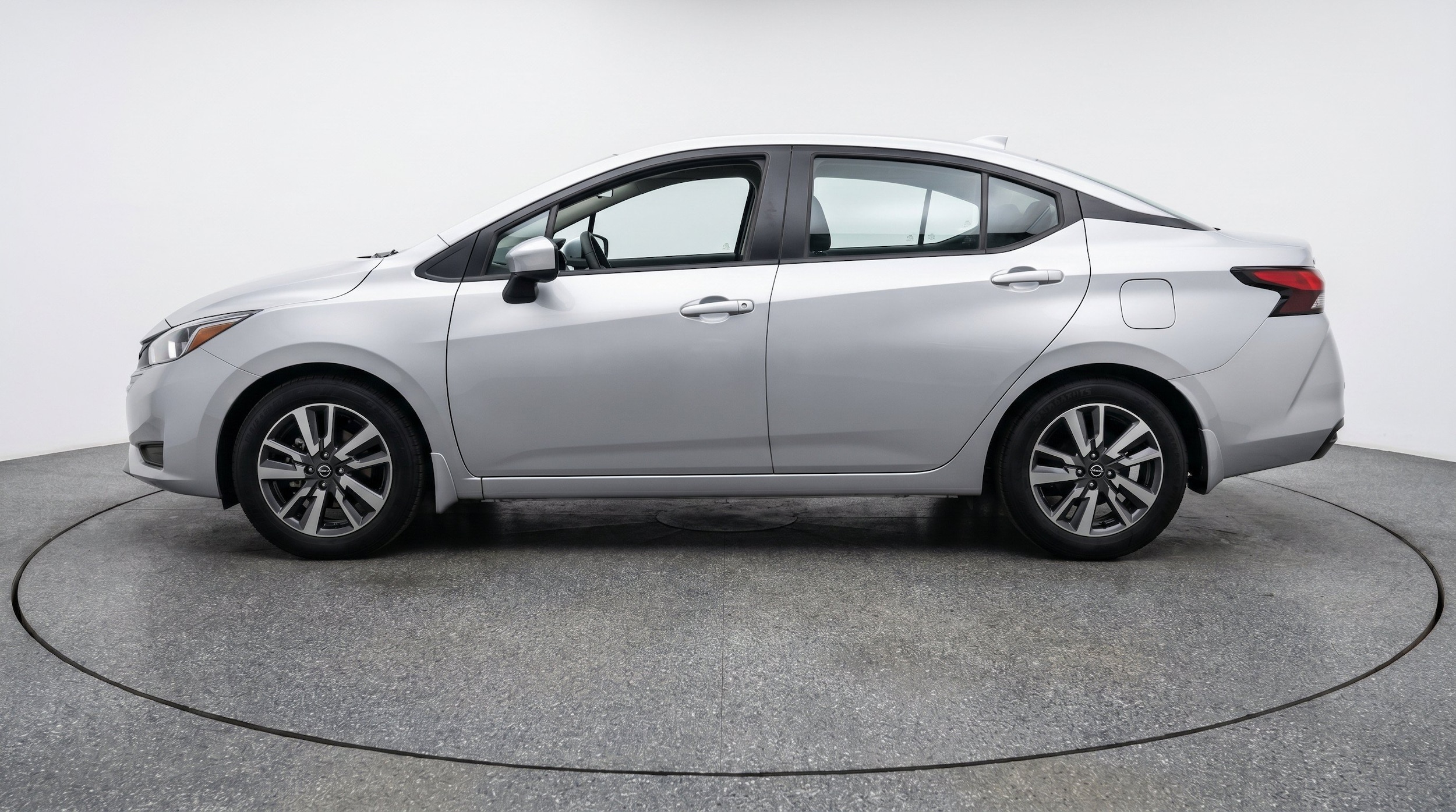 Thumbnail: 2025 Nissan Versa - 5