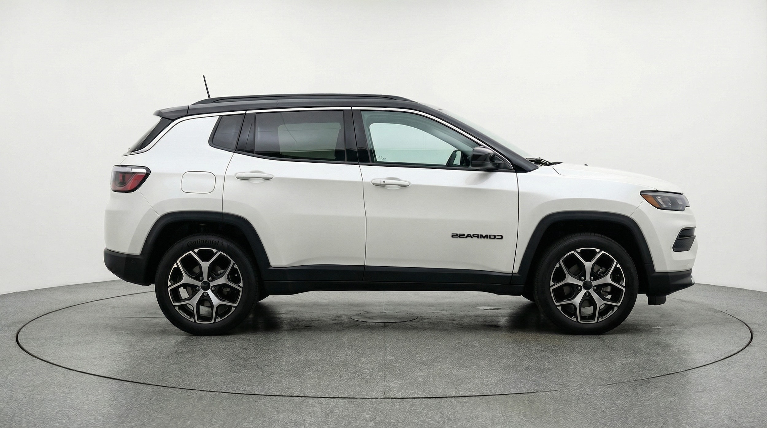Thumbnail: 2025 Jeep Compass - 8