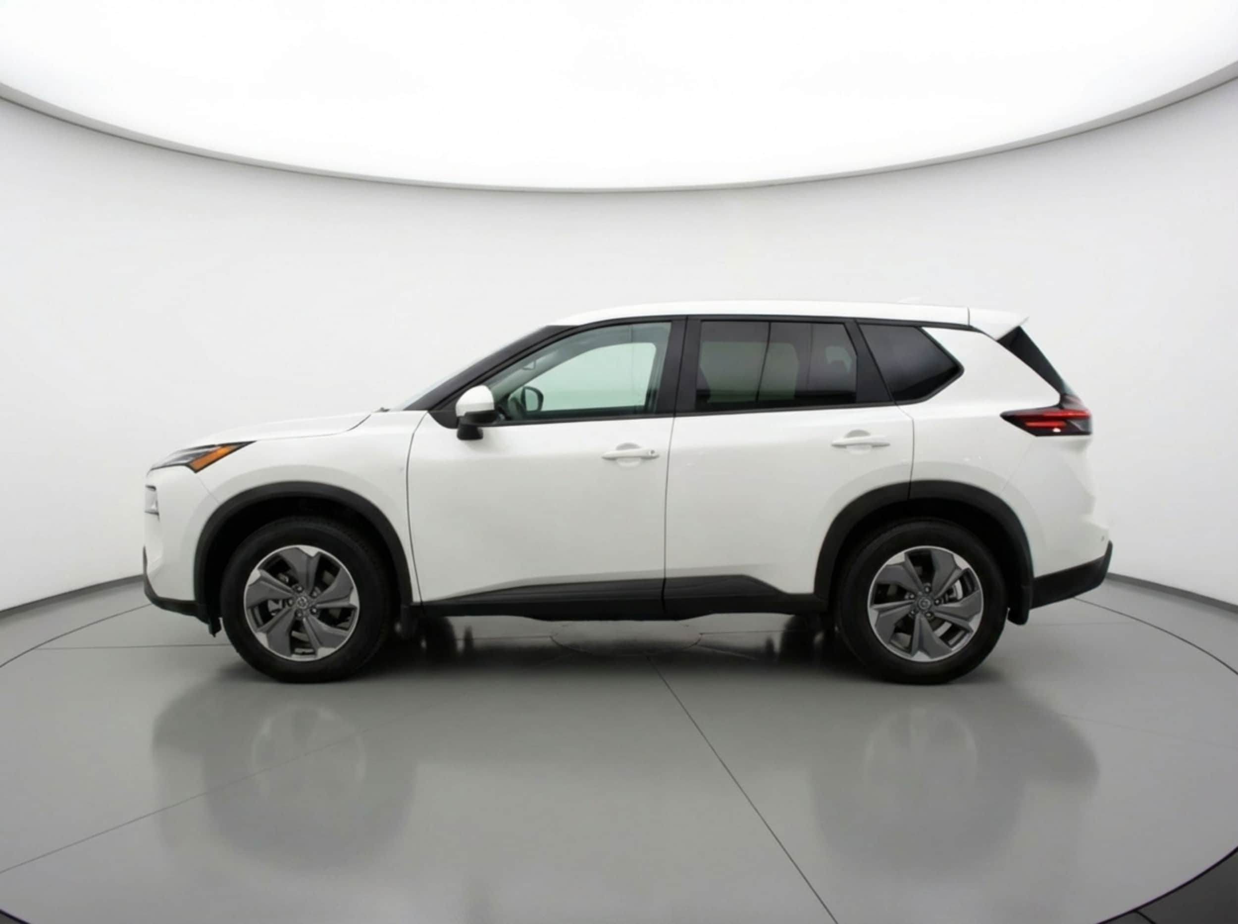 Thumbnail: 2025 Nissan Rogue - 4