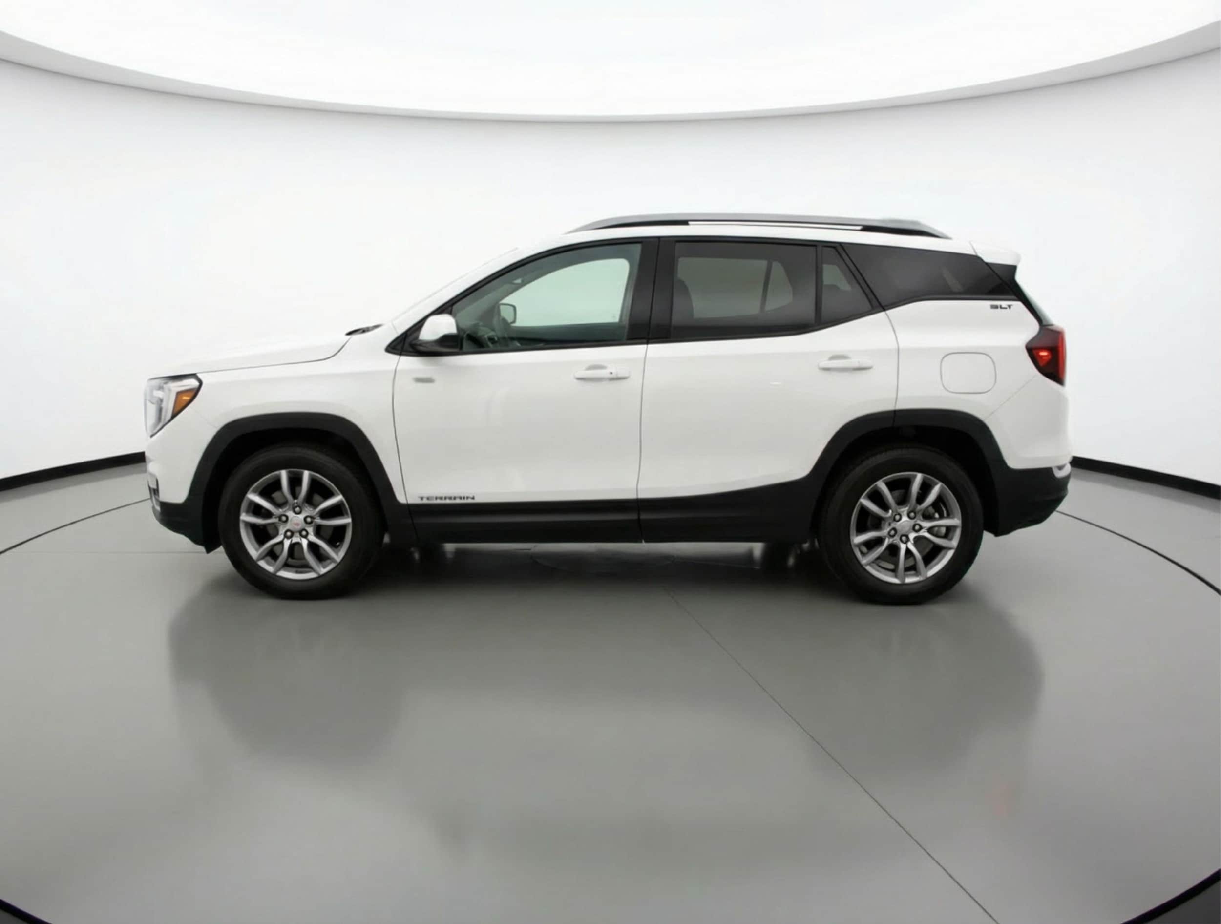 Thumbnail: 2024 GMC Terrain - 4