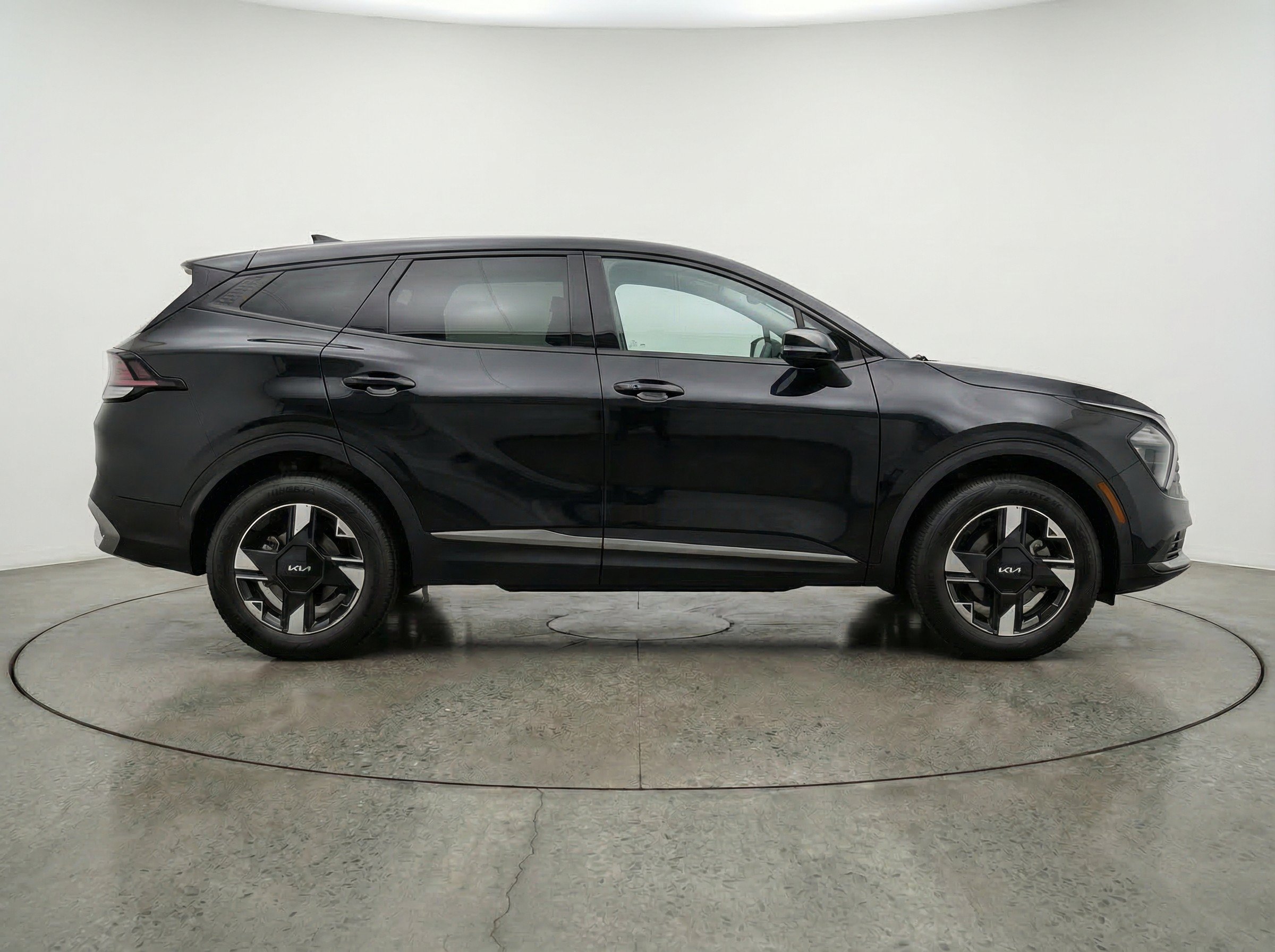 Thumbnail: 2026 Kia Sportage - 10