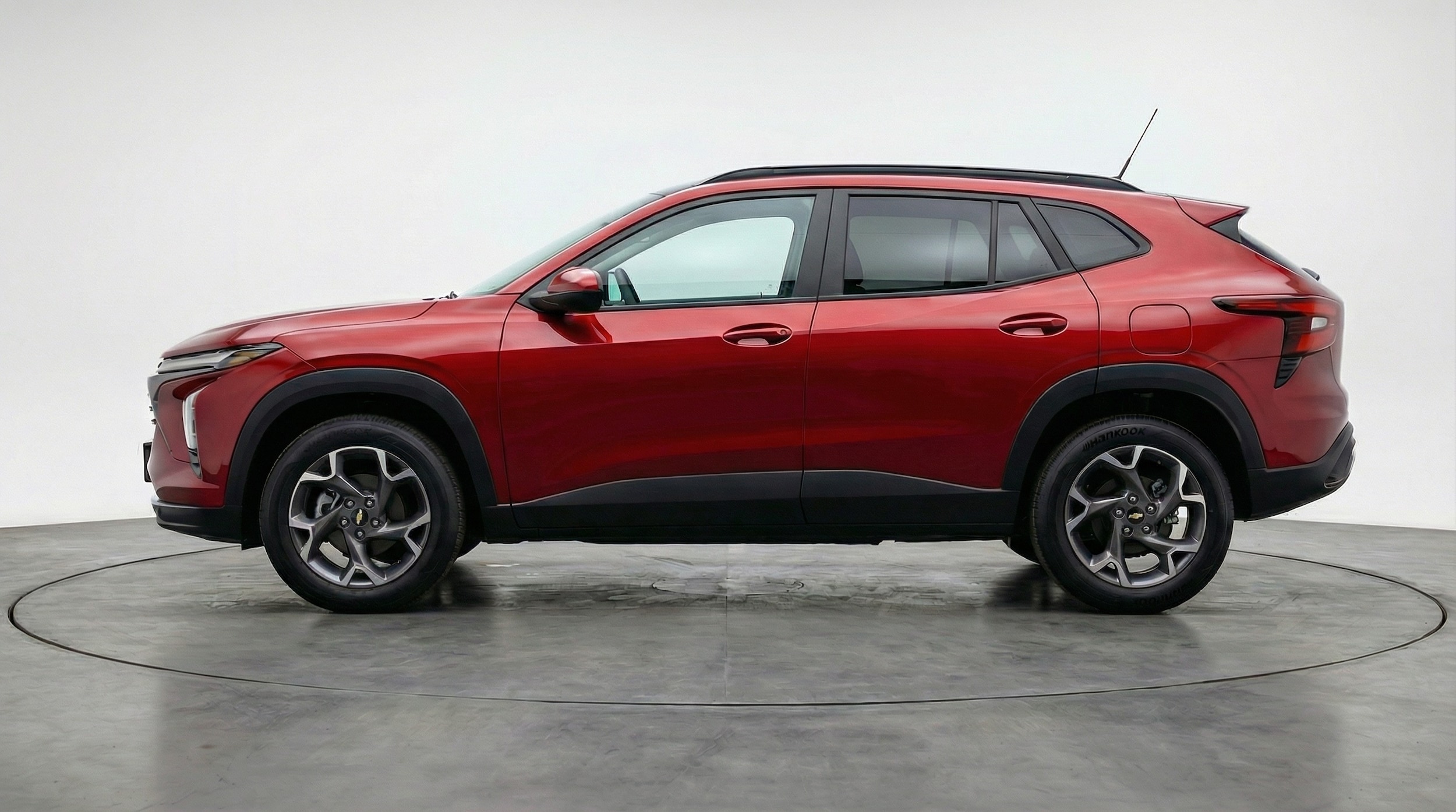 Thumbnail: 2025 Chevrolet Trax - 4