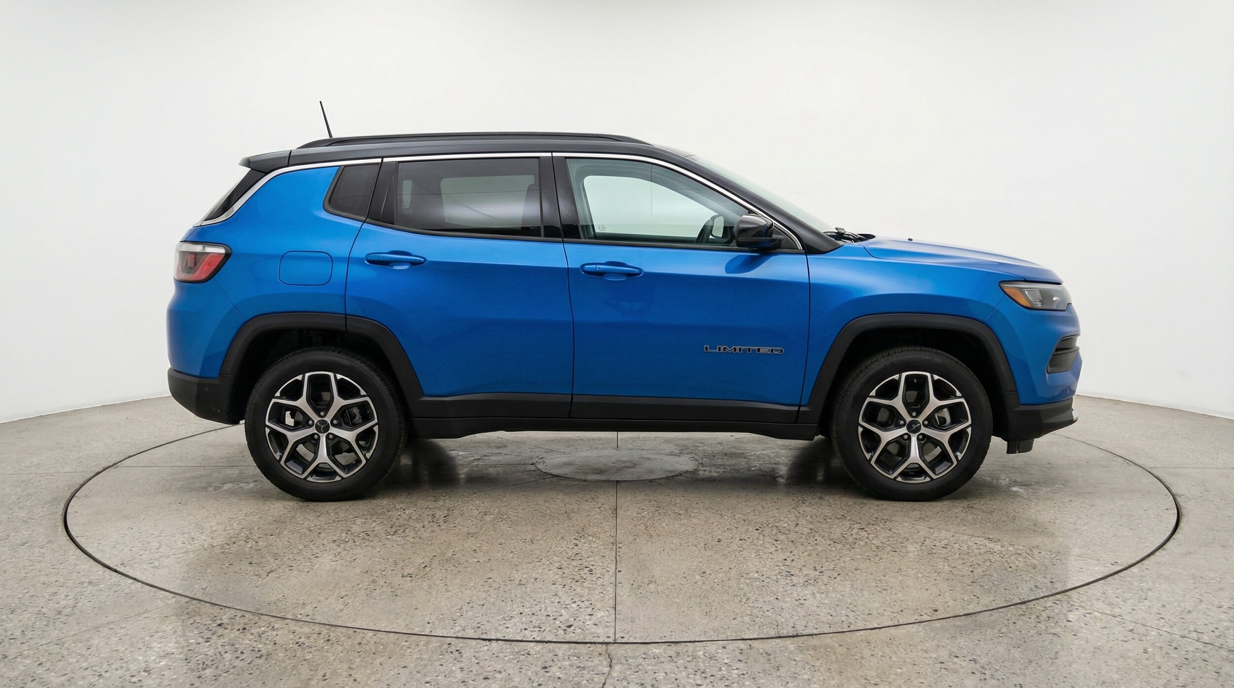 Thumbnail: 2025 Jeep Compass - 8