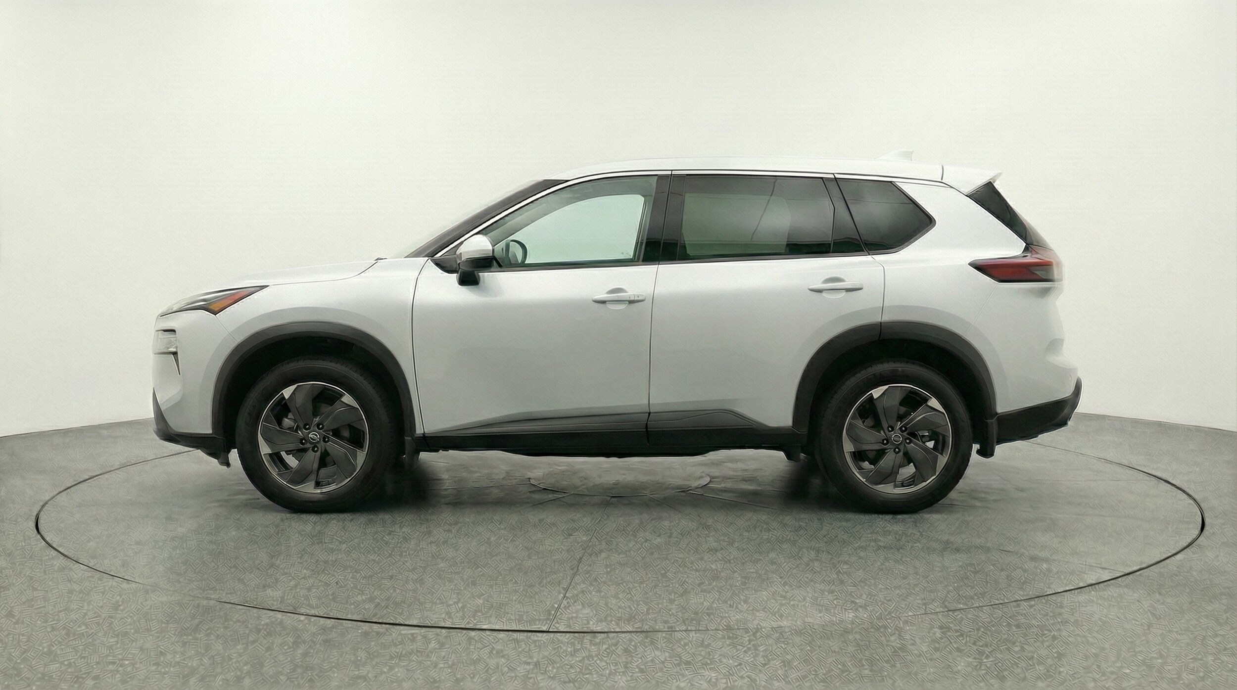 Thumbnail: 2025 Nissan Rogue - 4