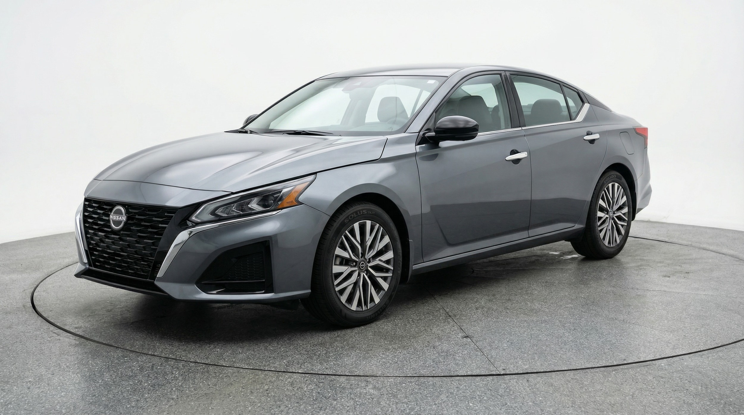 Thumbnail: 2025 Nissan Altima - 3