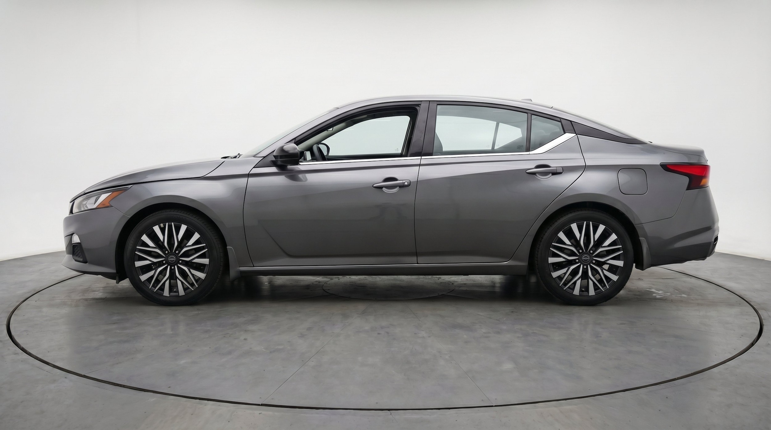Thumbnail: 2026 Nissan Altima - 5