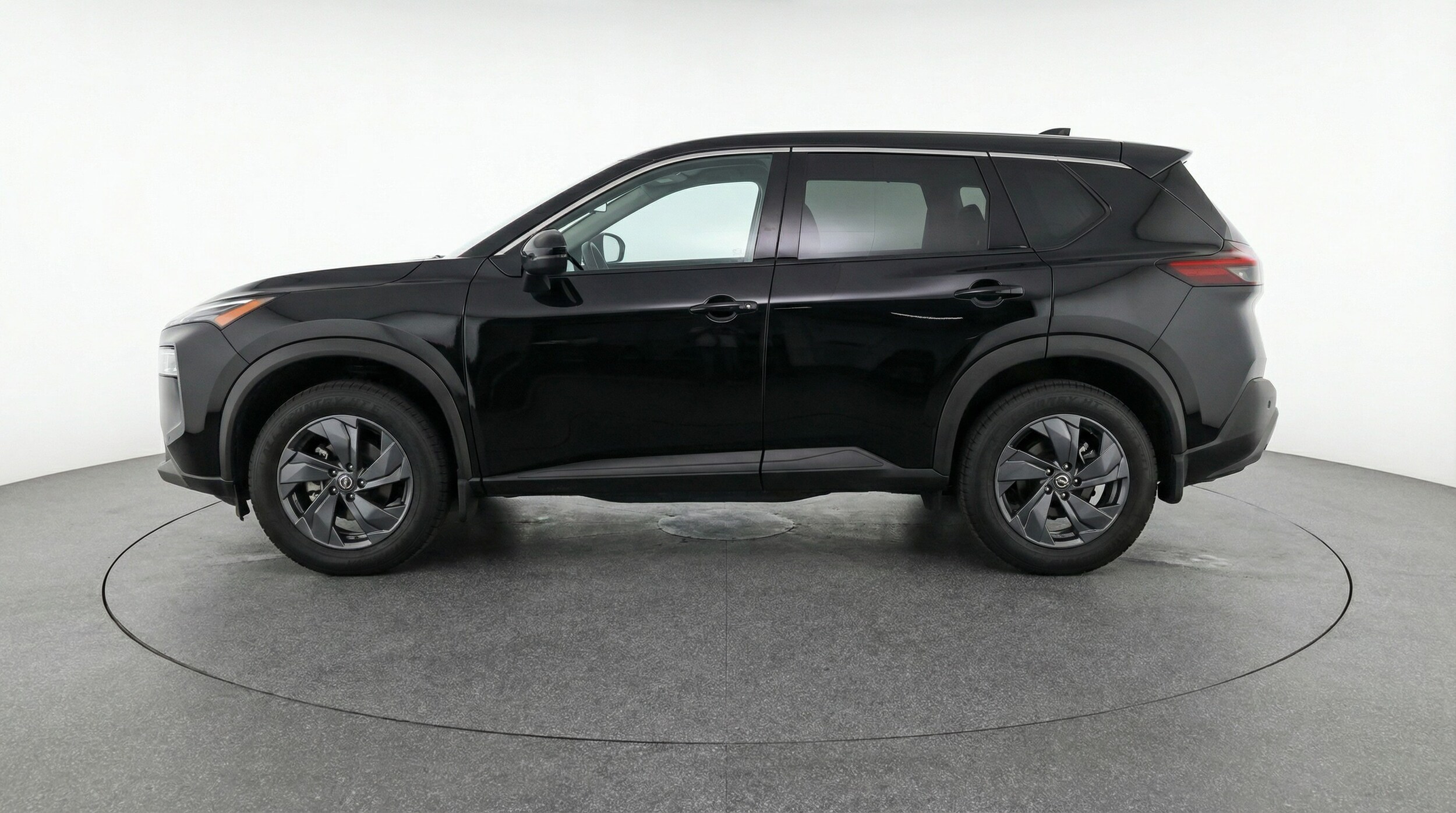 Thumbnail: 2025 Nissan Rogue - 4