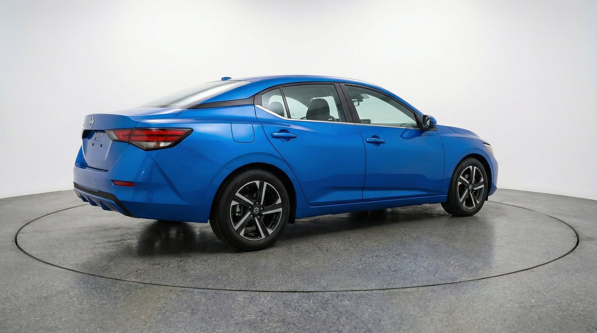 Thumbnail: 2025 Nissan Sentra - 9