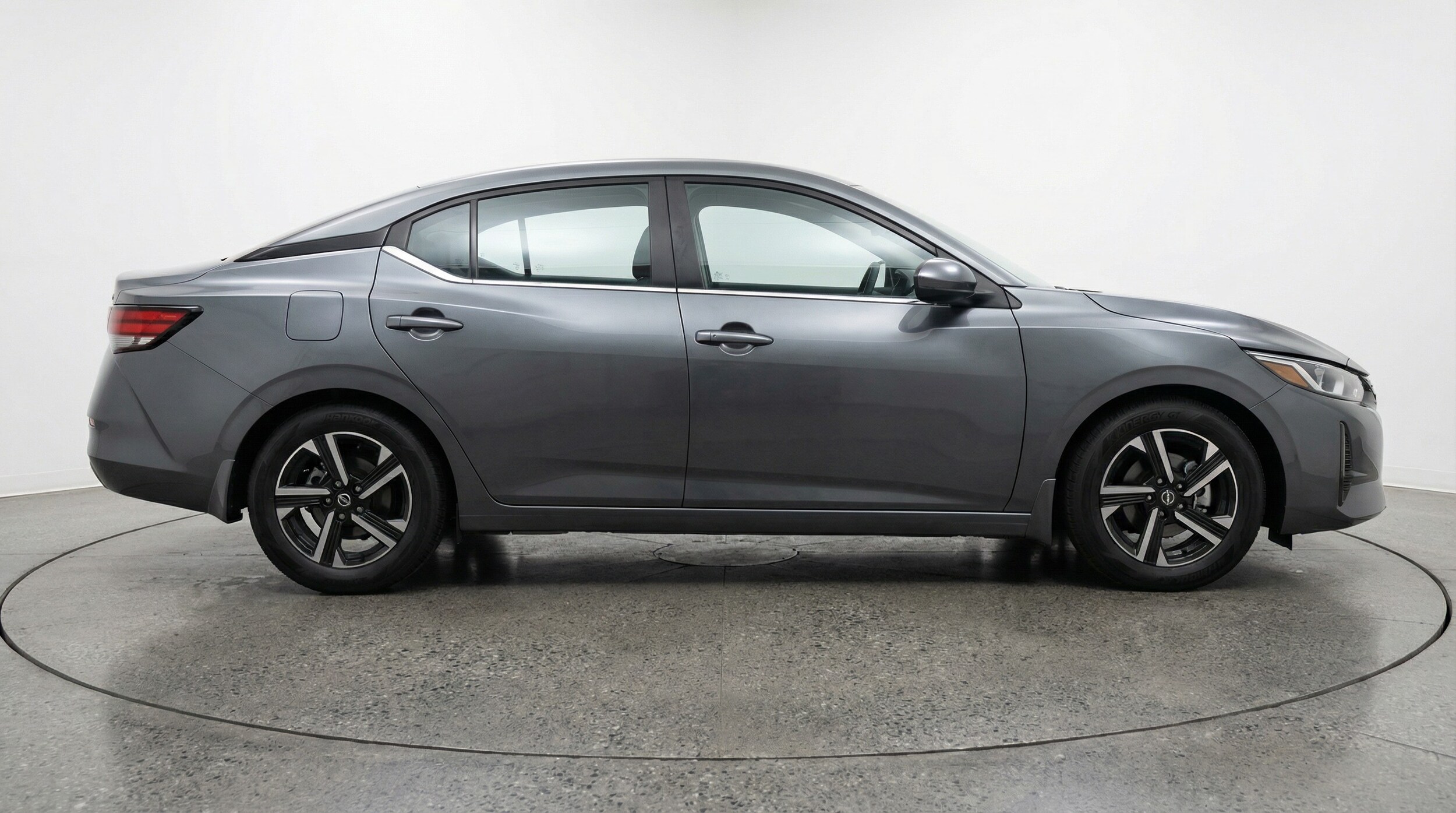 Thumbnail: 2025 Nissan Sentra - 8