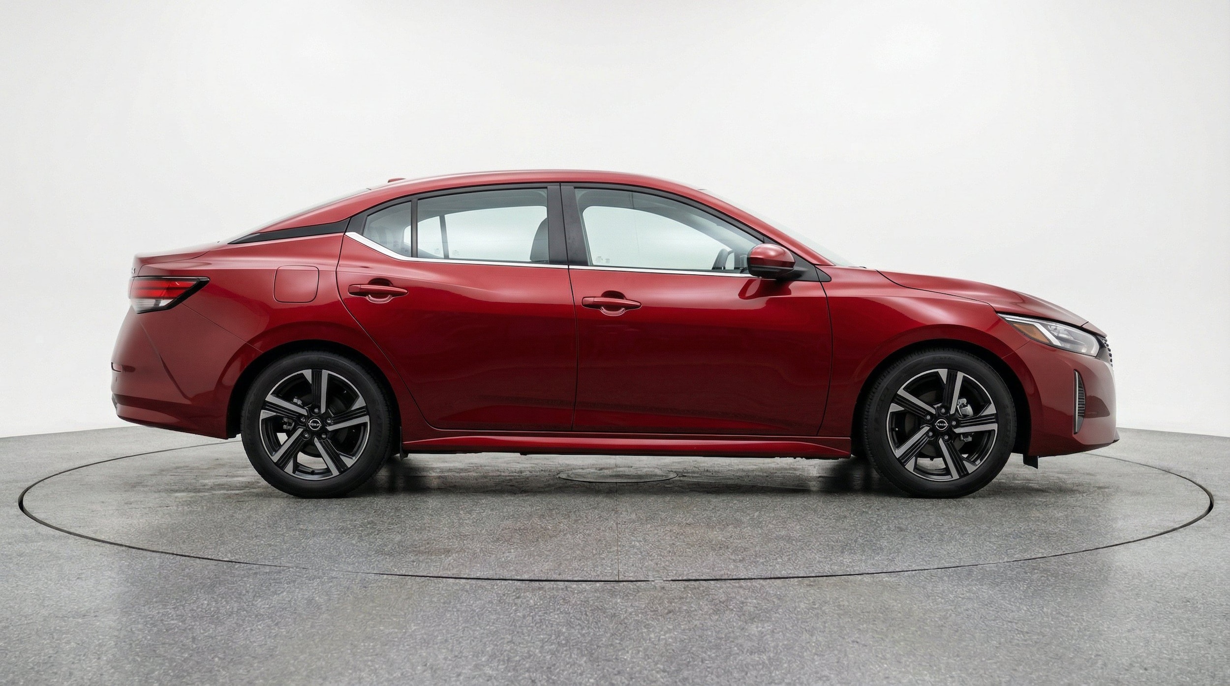 2025 Nissan Sentra SV - Photo 9