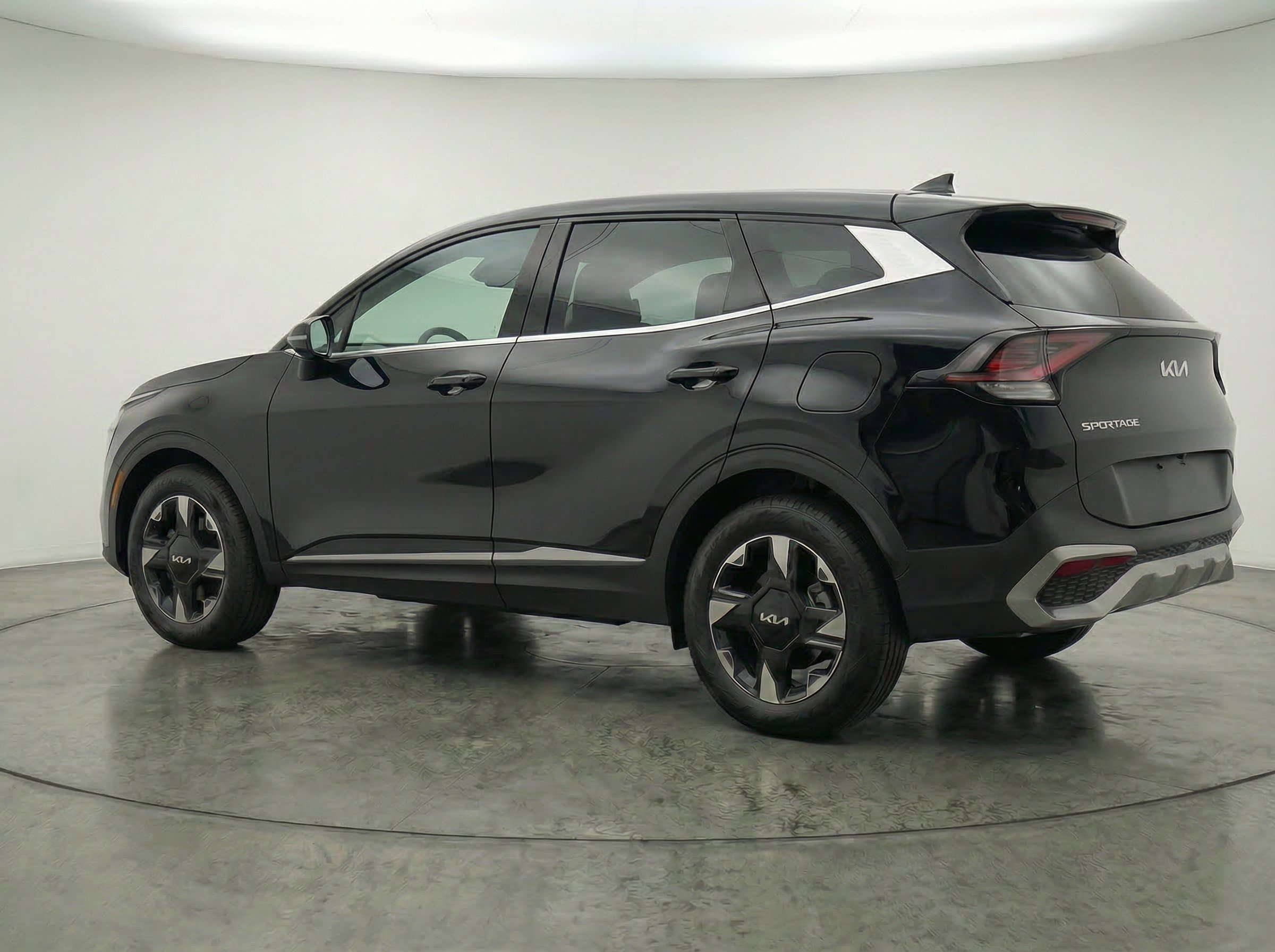 Thumbnail: 2026 Kia Sportage - 6