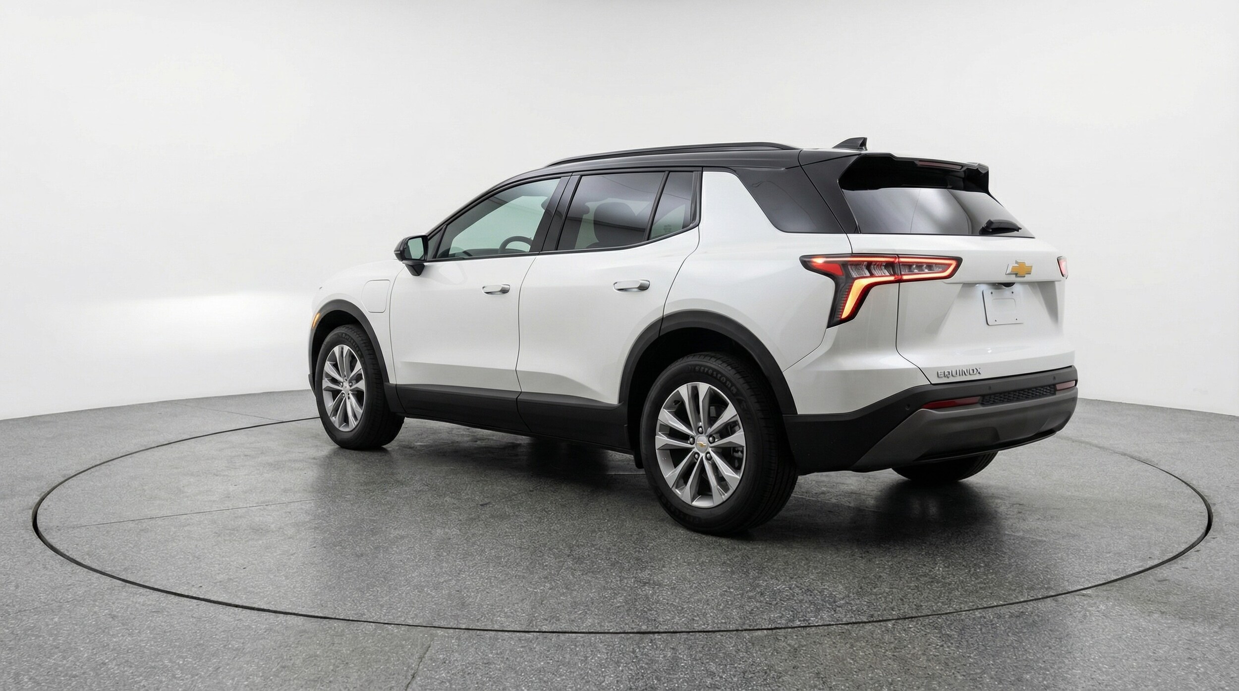 Thumbnail: 2025 Chevrolet Equinox - 5