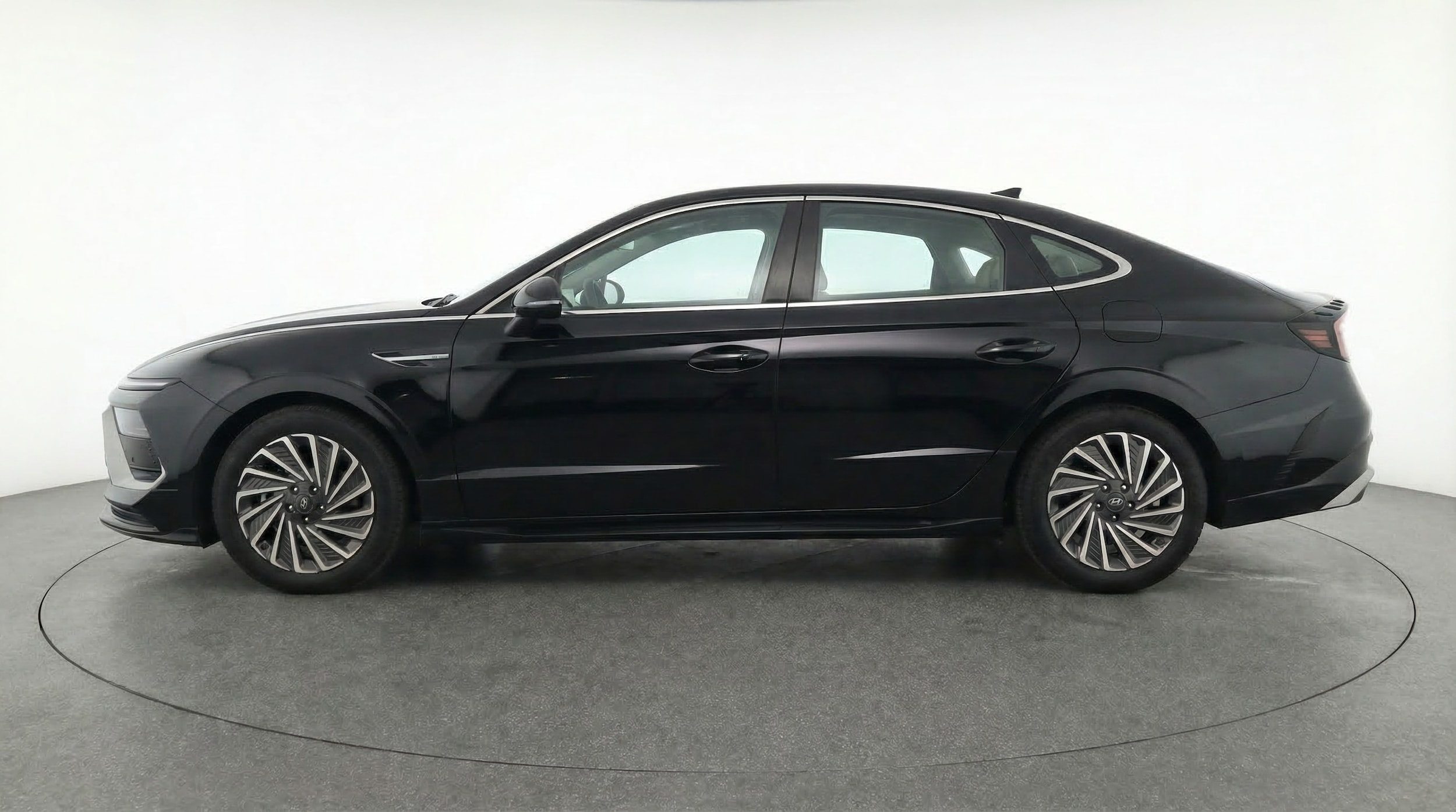 Thumbnail: 2025 Hyundai Sonata - 4