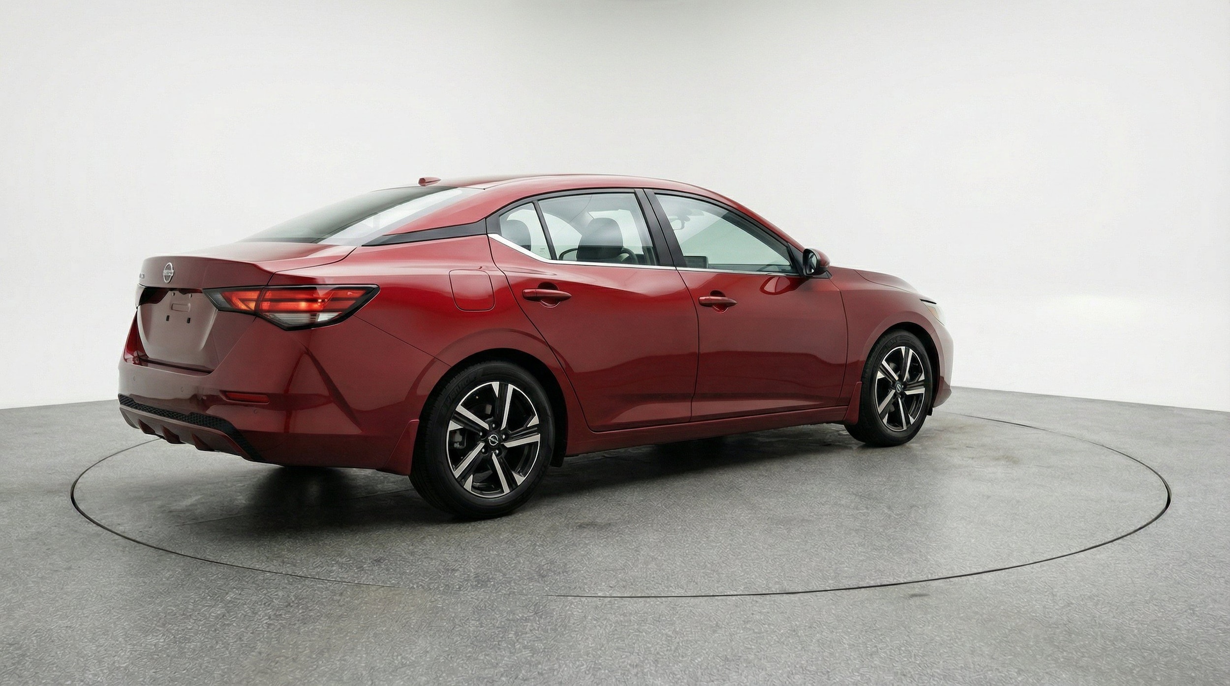 2025 Nissan Sentra SV - Photo 8