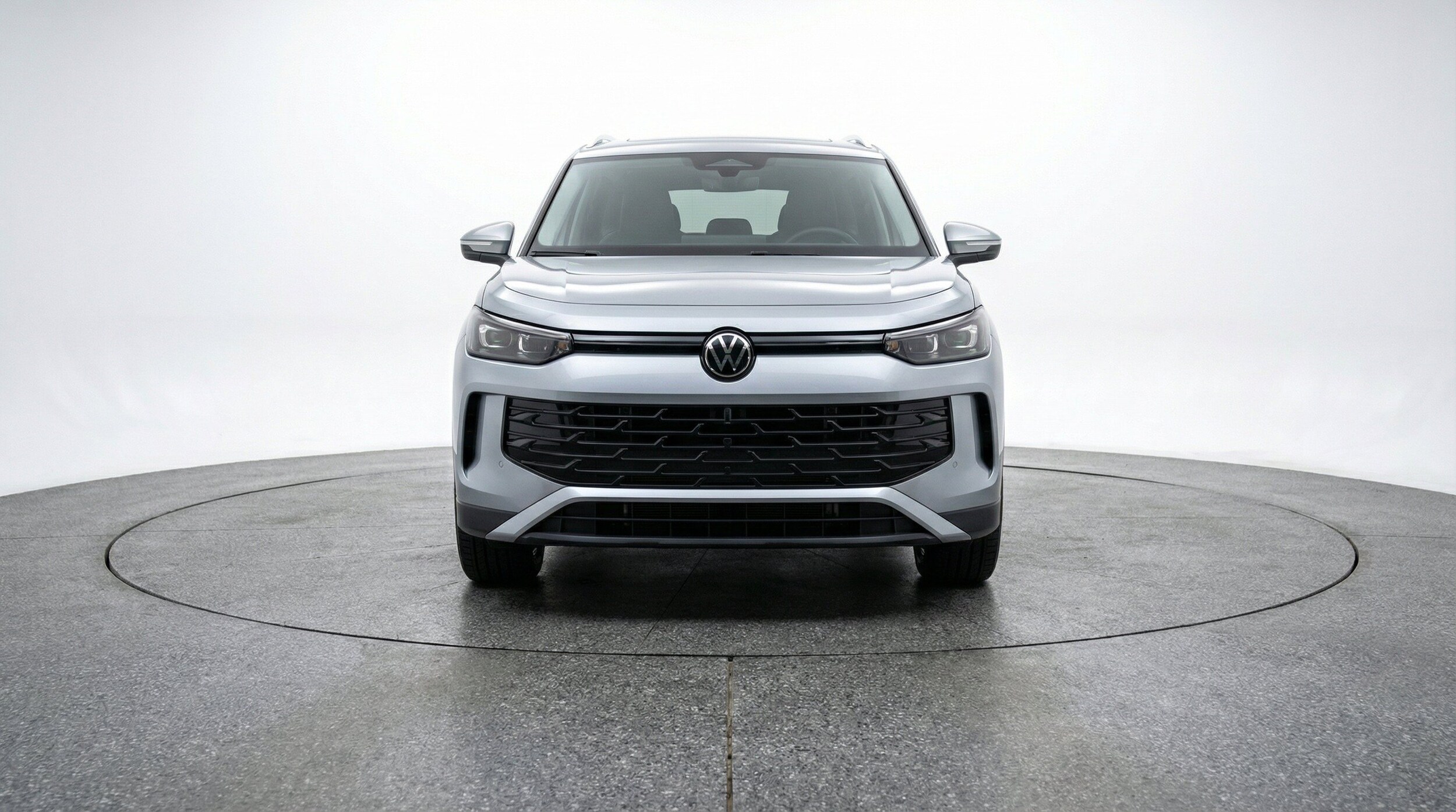 Thumbnail: 2026 Volkswagen Tiguan - 2