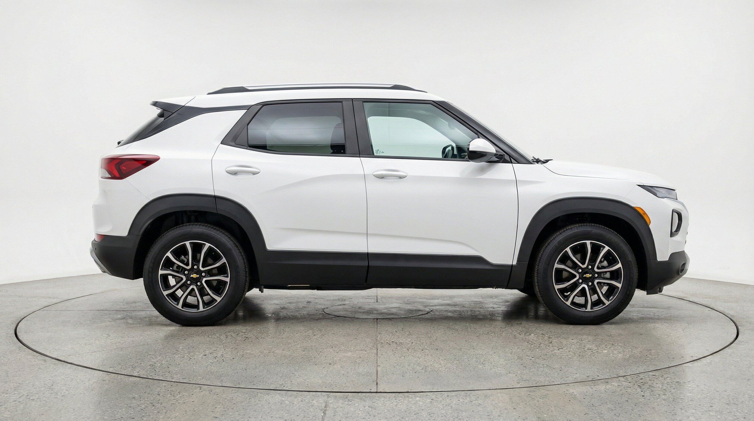 Thumbnail: 2025 Chevrolet TrailBlazer - 11