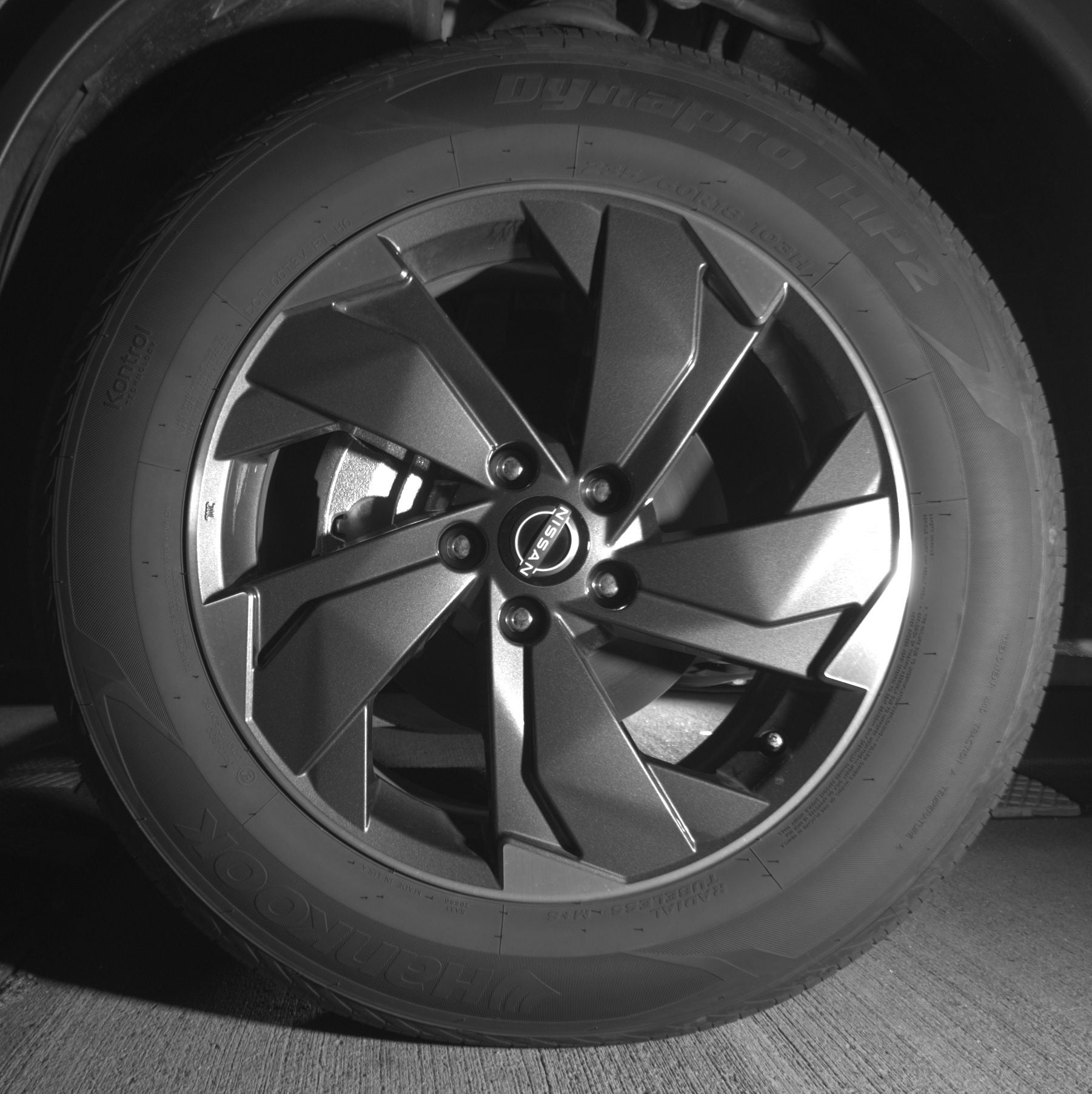 Thumbnail: 2025 Nissan Rogue - 9