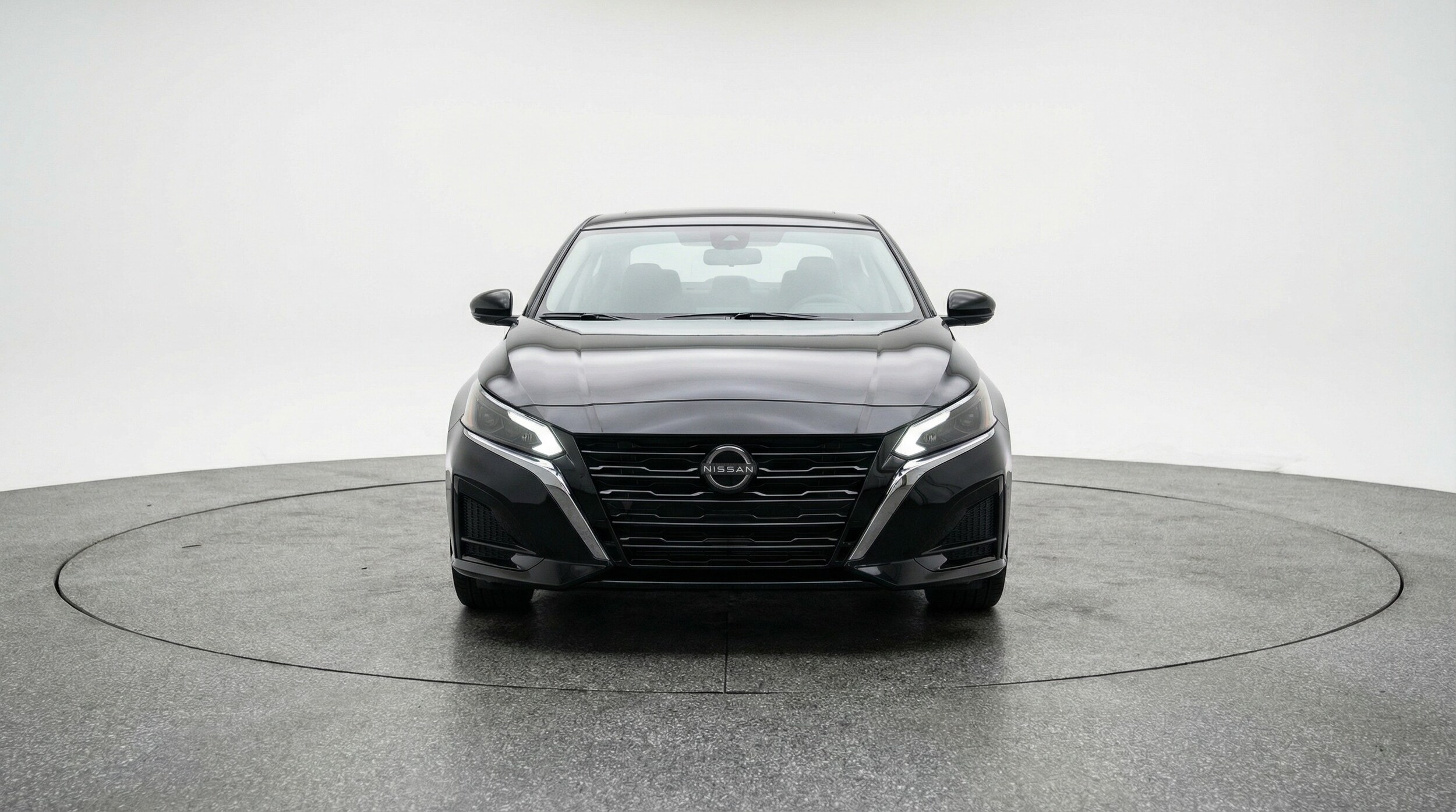 Thumbnail: 2025 Nissan Altima - 2