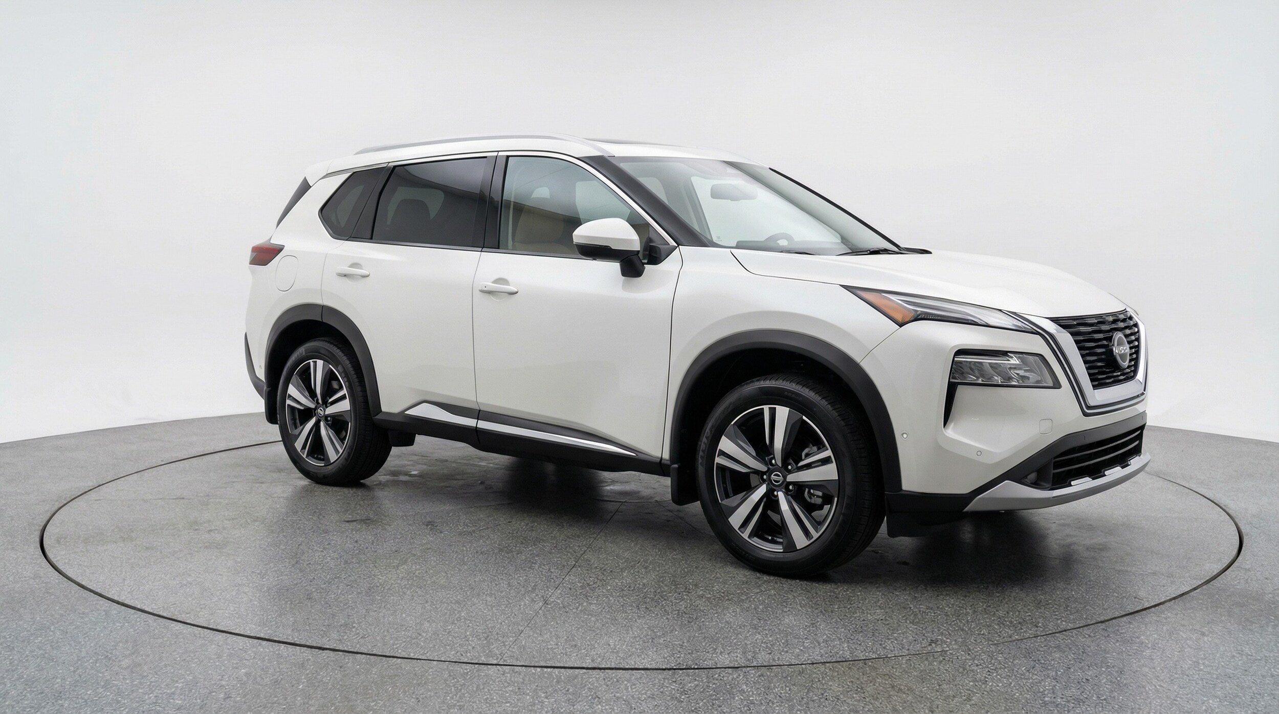 Thumbnail: 2025 Nissan Rogue - 1