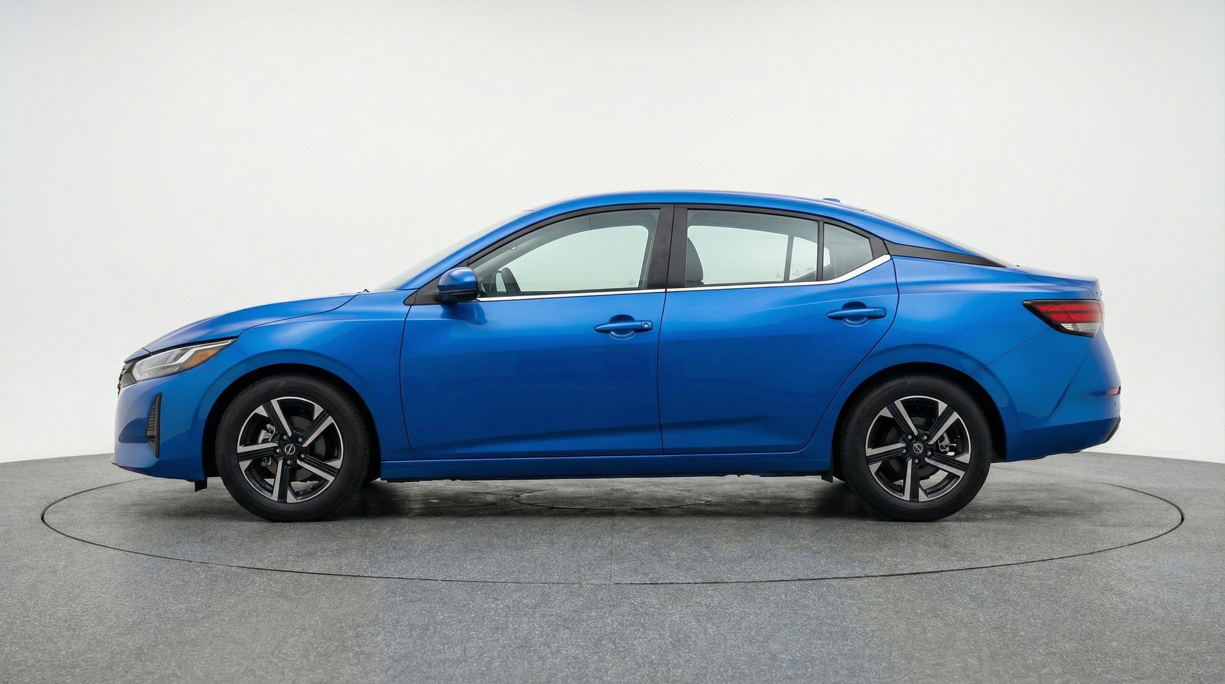 Thumbnail: 2025 Nissan Sentra - 5