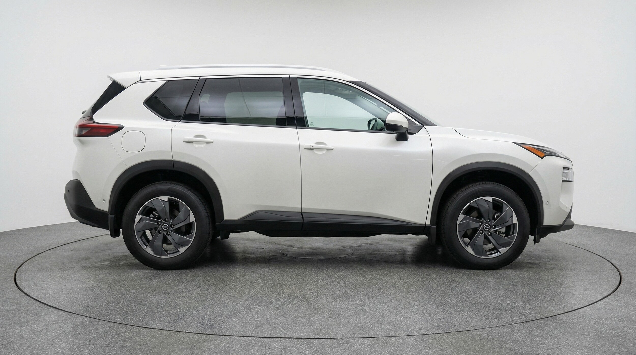 Thumbnail: 2025 Nissan Rogue - 8