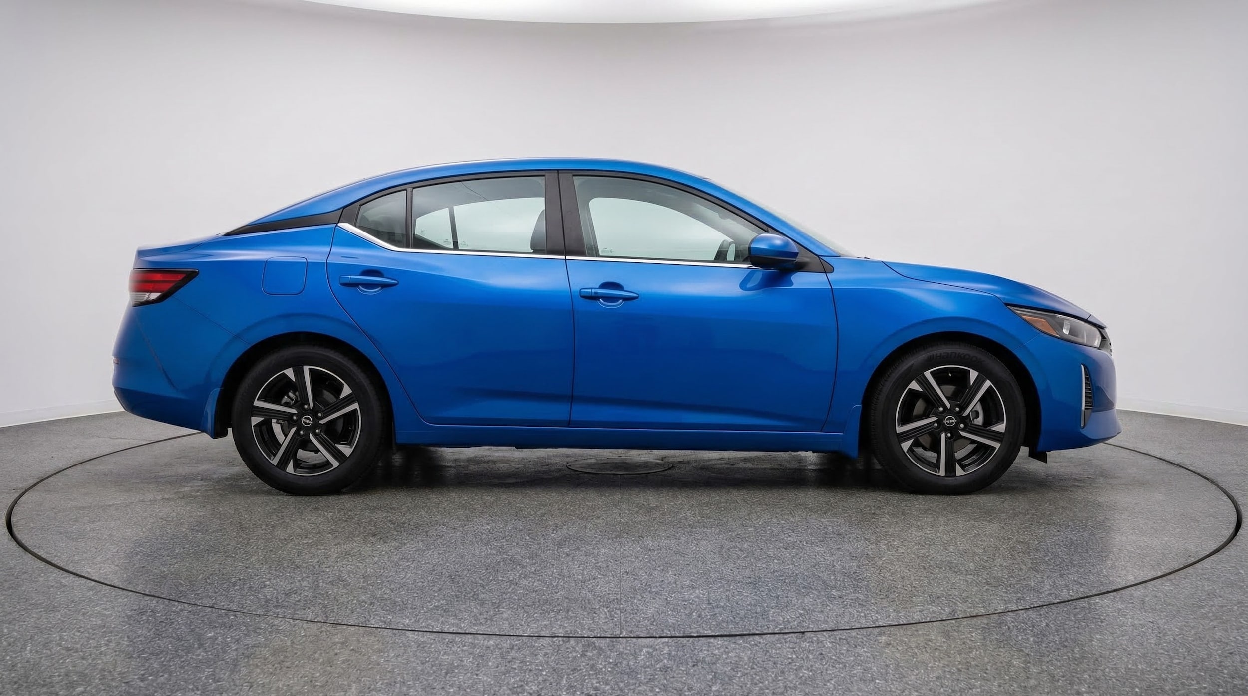 Thumbnail: 2025 Nissan Sentra - 8